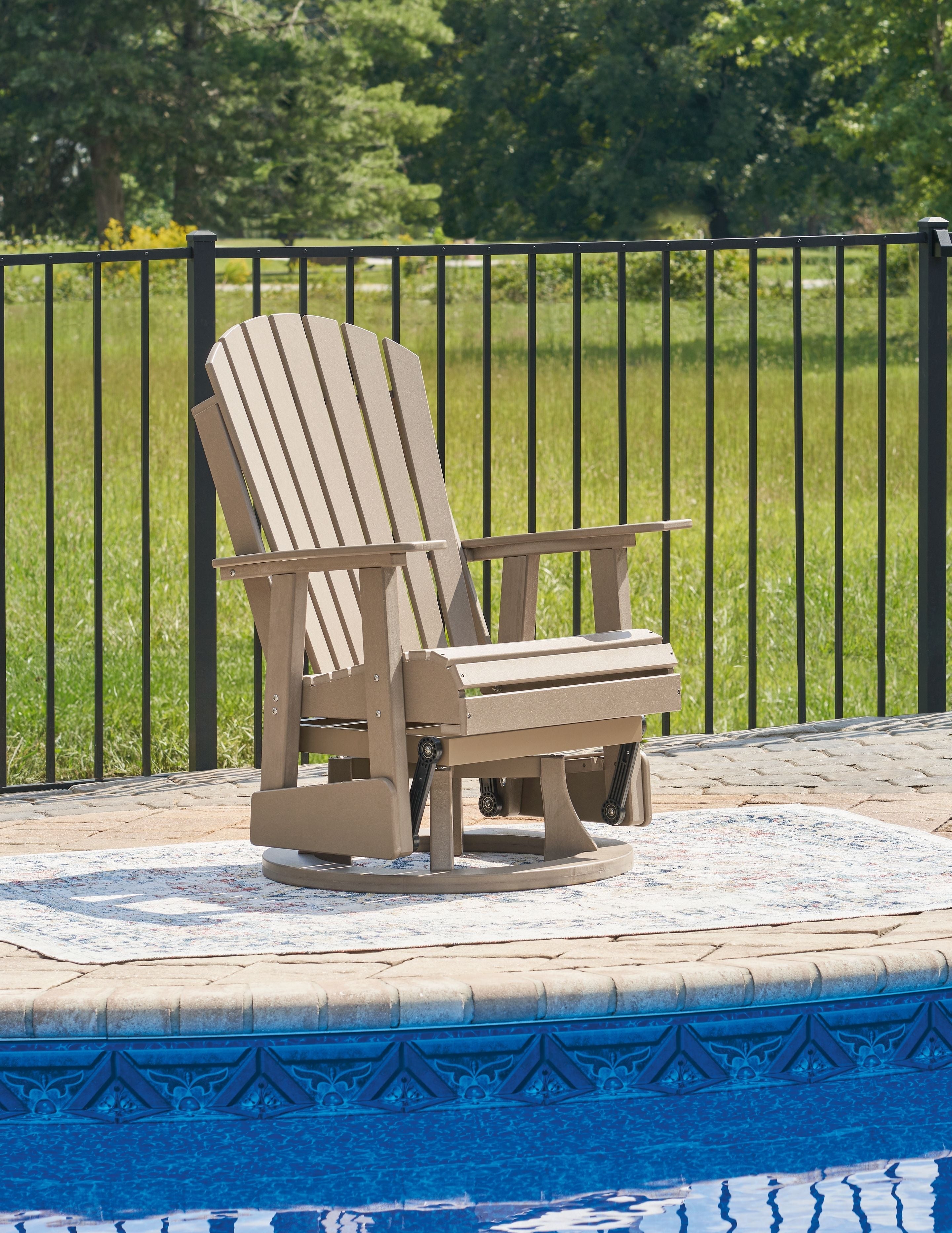 Signature Design by Ashley® Hyland Wave - Swivel Glider Chair | Meri Furniture