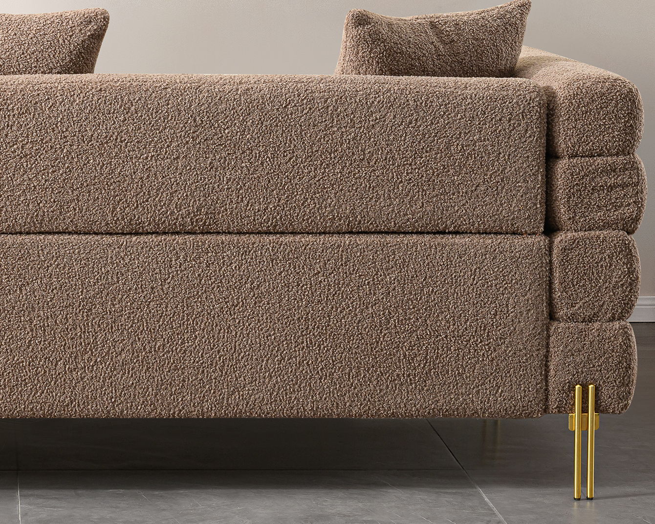 Modern Luxurious And Comfortable Upholstered Sofa