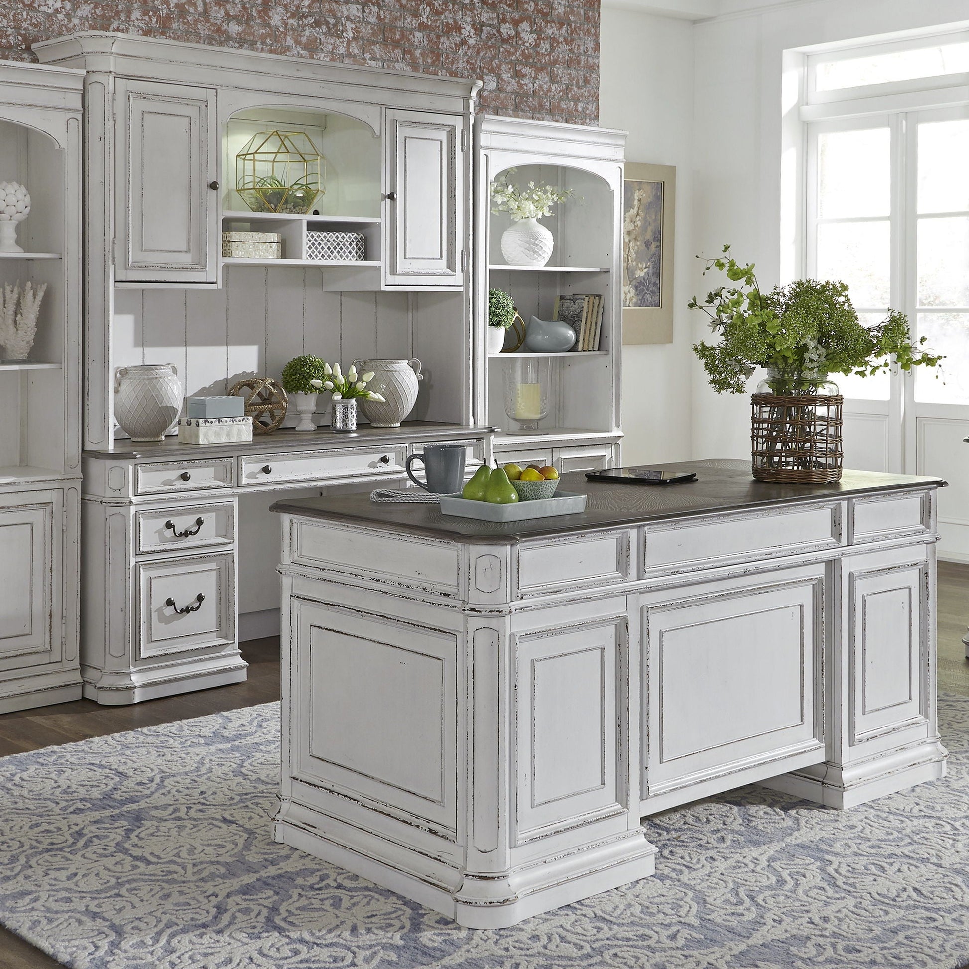 Liberty Furniture Magnolia Manor - 5 Piece Home Office Set (Complete Desk) - White | Meri Furniture