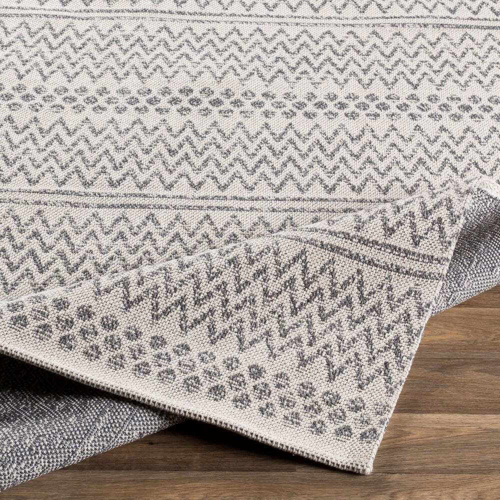 La Casa Machine Woven Rug