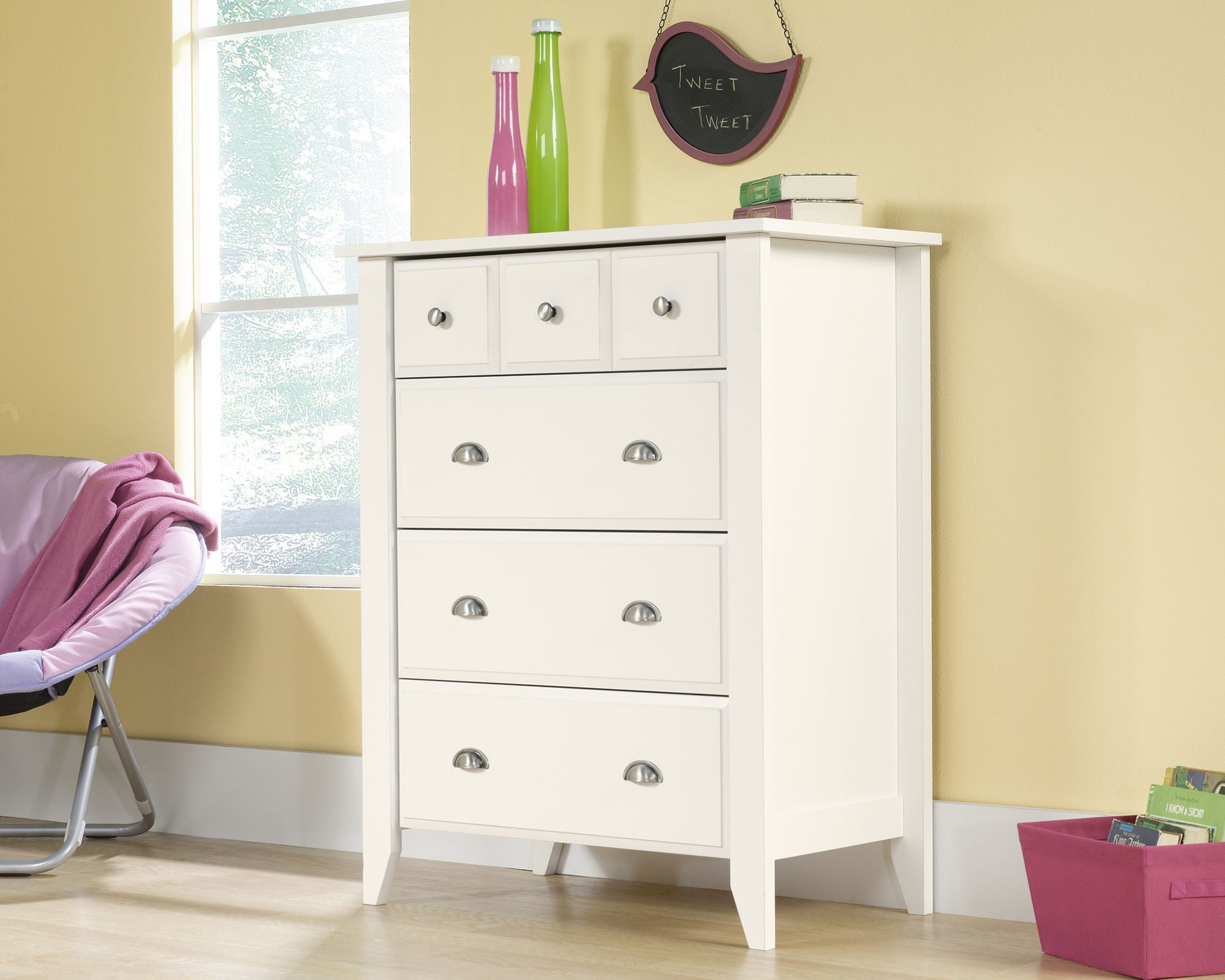 4-Drawer Chest in Soft White