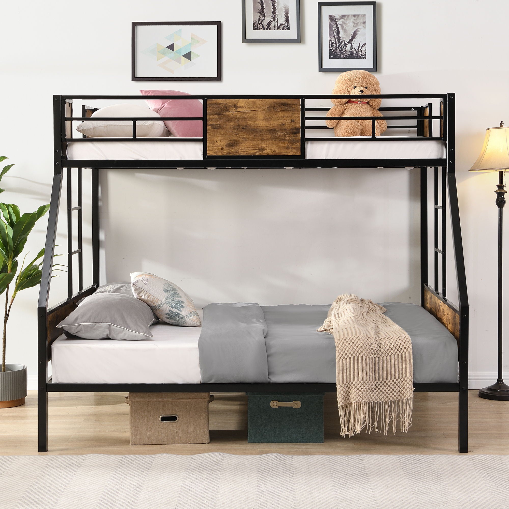 Modern Metal Bunk Bed With Dual Side Ladder And Metal Desig