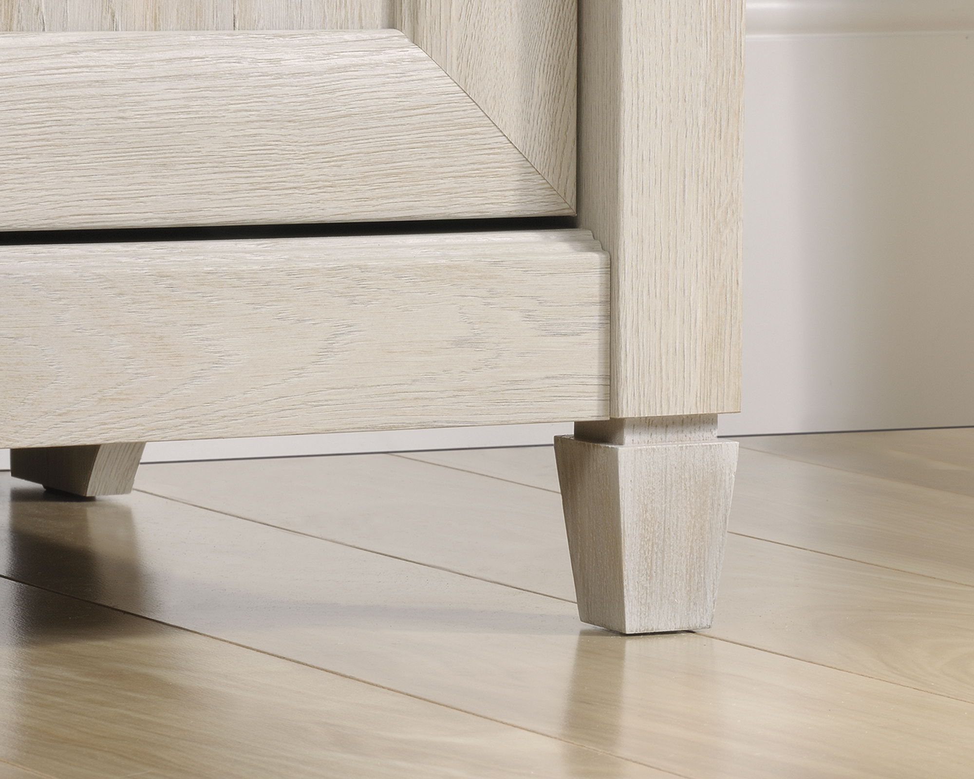 Utility Stand Chalked Chestnut