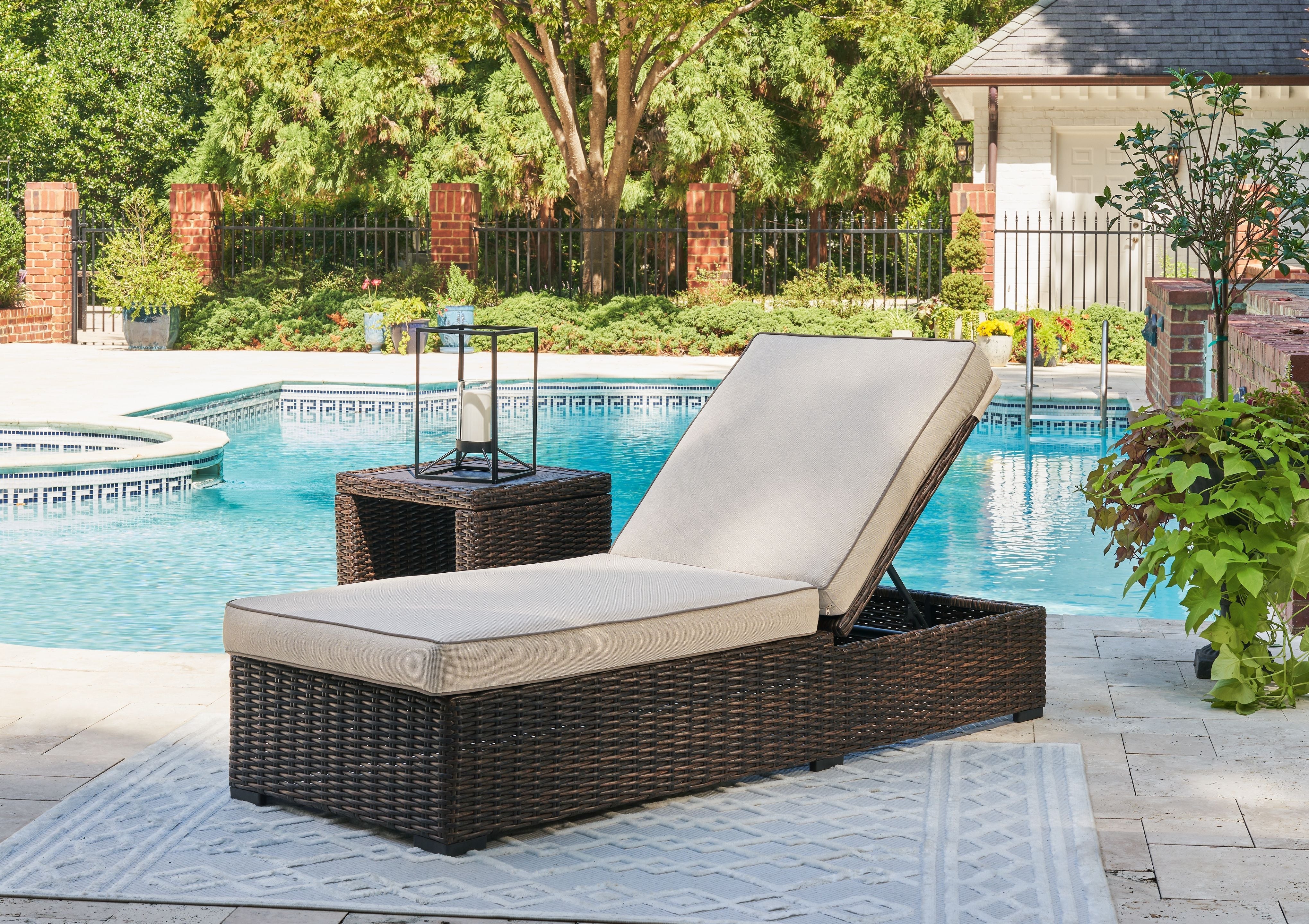 Signature Design by Ashley® Coastline Bay - Brown - Chaise Lounge With Cushion | Meri Furniture