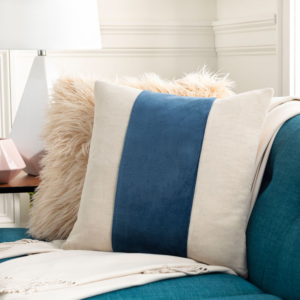 Moza Pillow