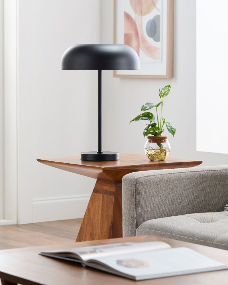 Sukimina Accent Table Lamp