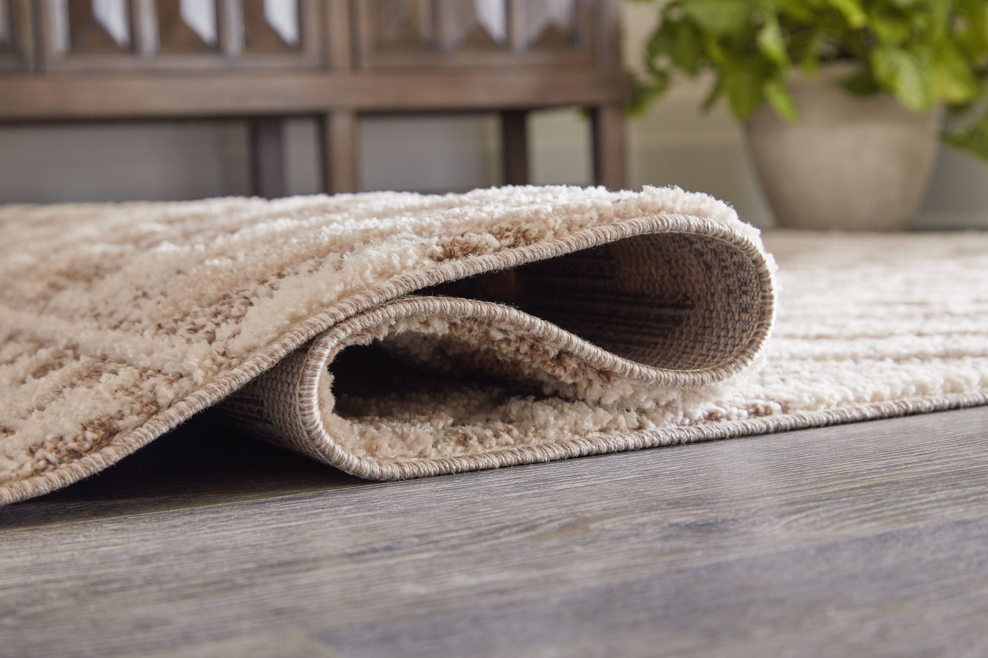 Signature Design by Ashley® Odedale - Rug | Meri Furniture