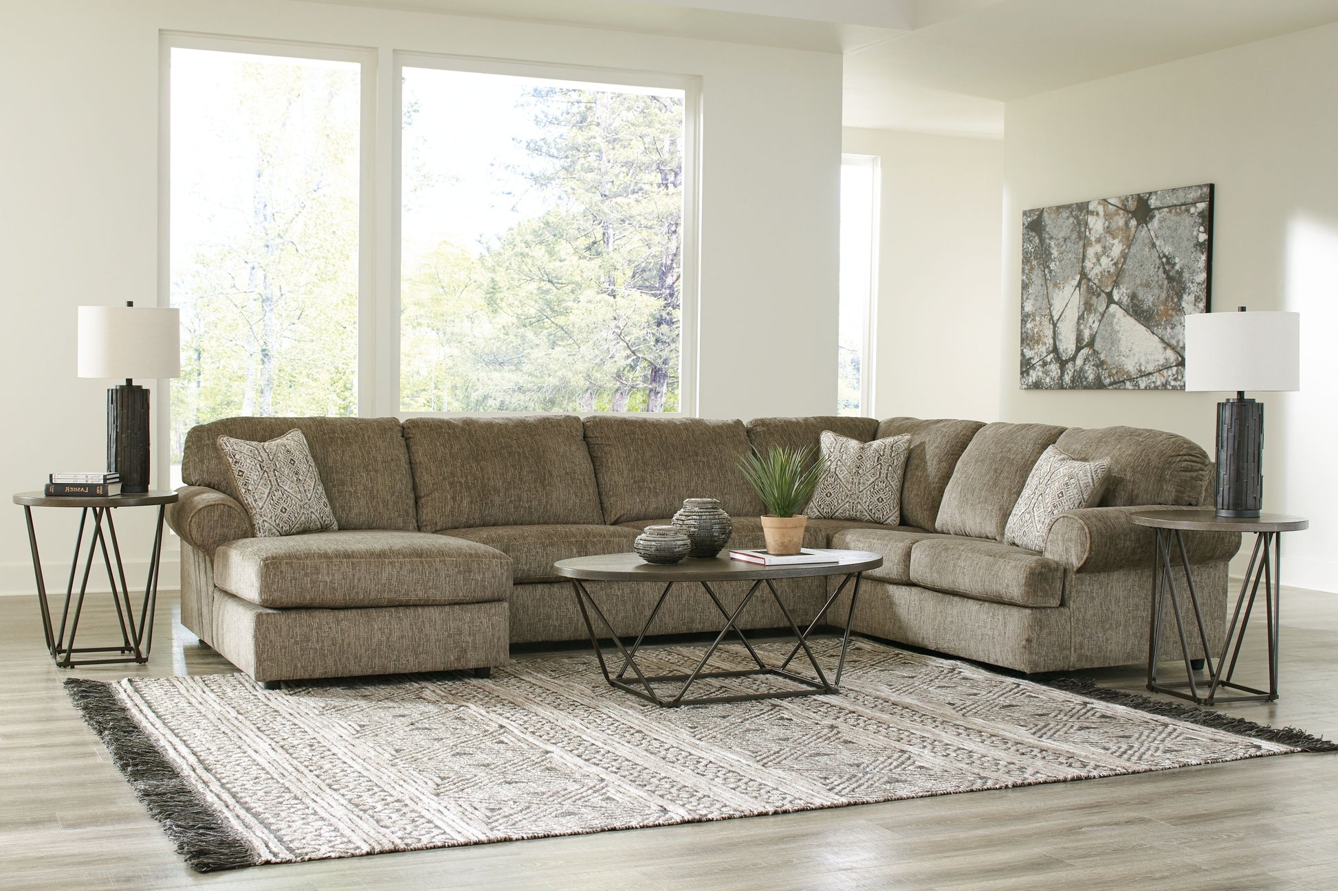Signature Design by Ashley® Hoylake - Sectional | Meri Furniture