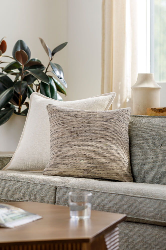 Zuma Pillow