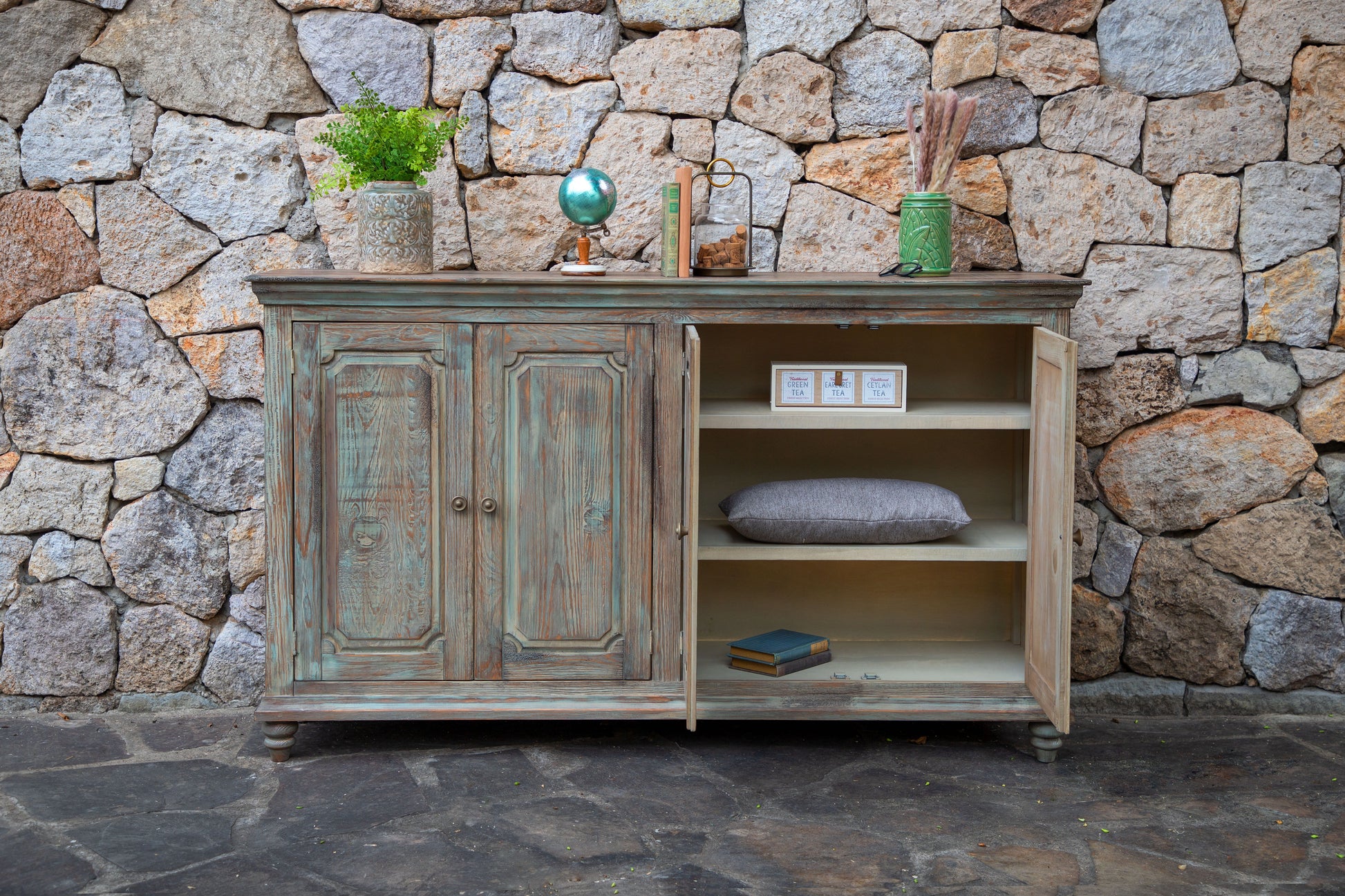 International Furniture Direct Margot - Console / TV Stand / Buffet | Meri Furniture