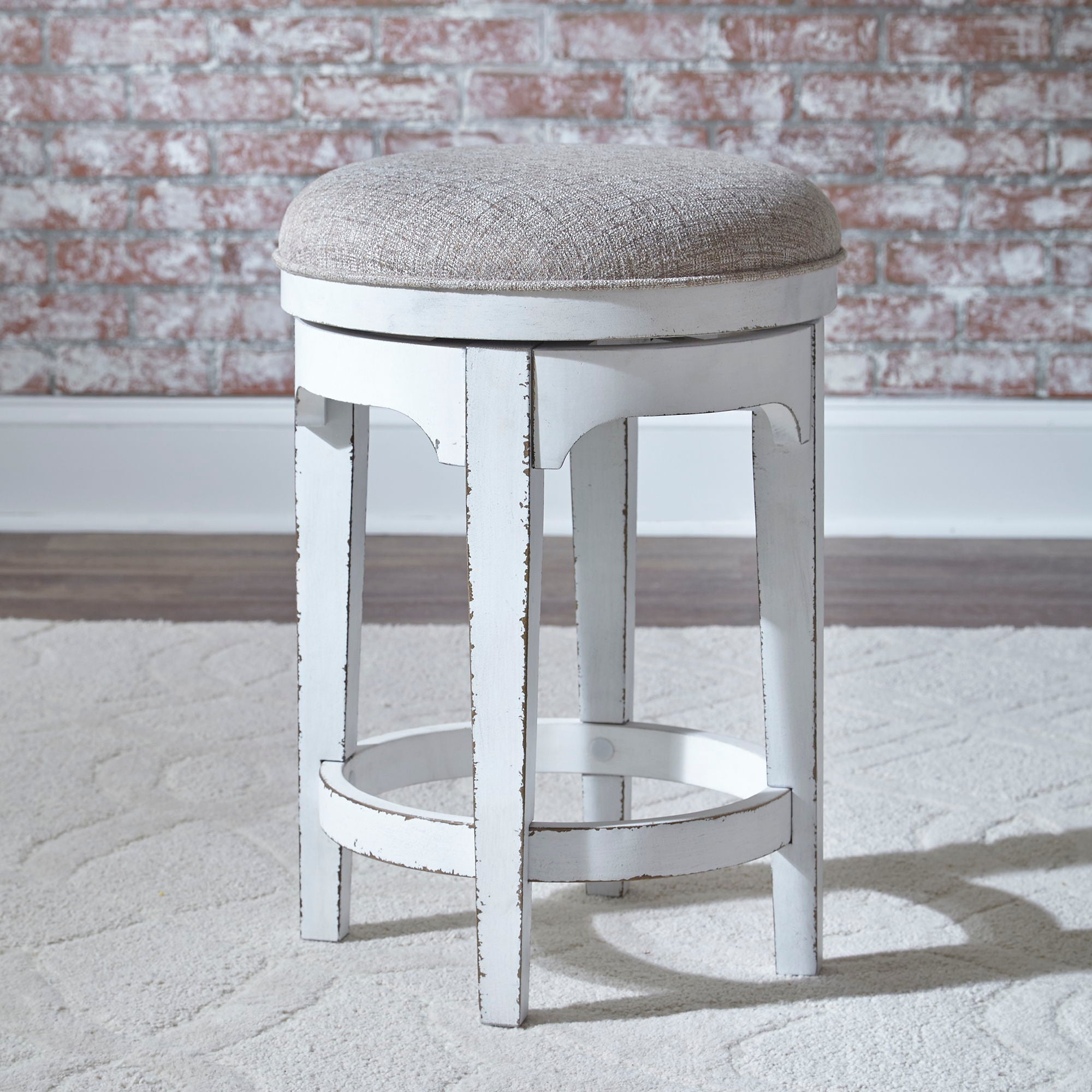Liberty Furniture Magnolia Manor - Console Swivel Stool - White | Meri Furniture