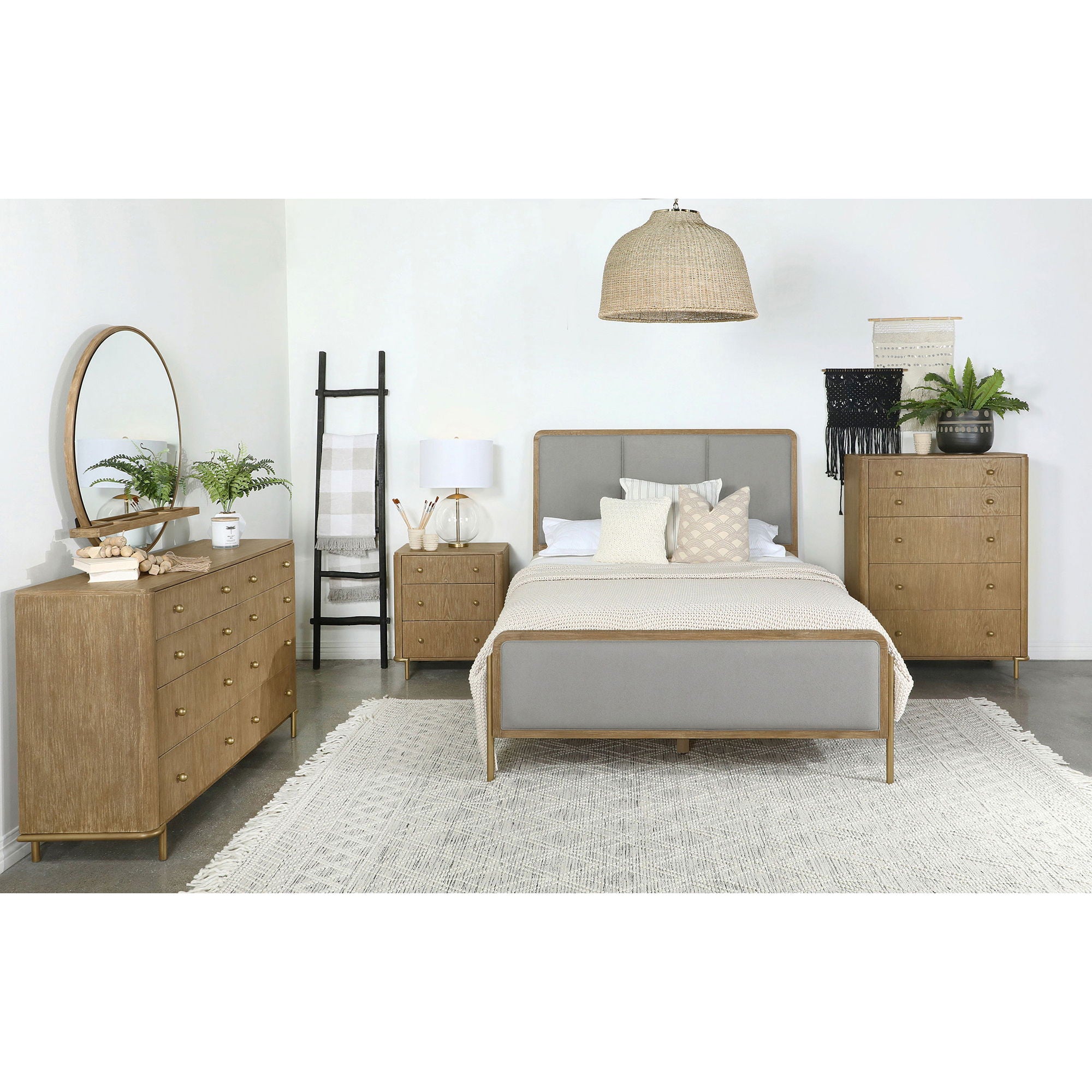 Stevie - Rectangular 5 Drawer Chest - Sand