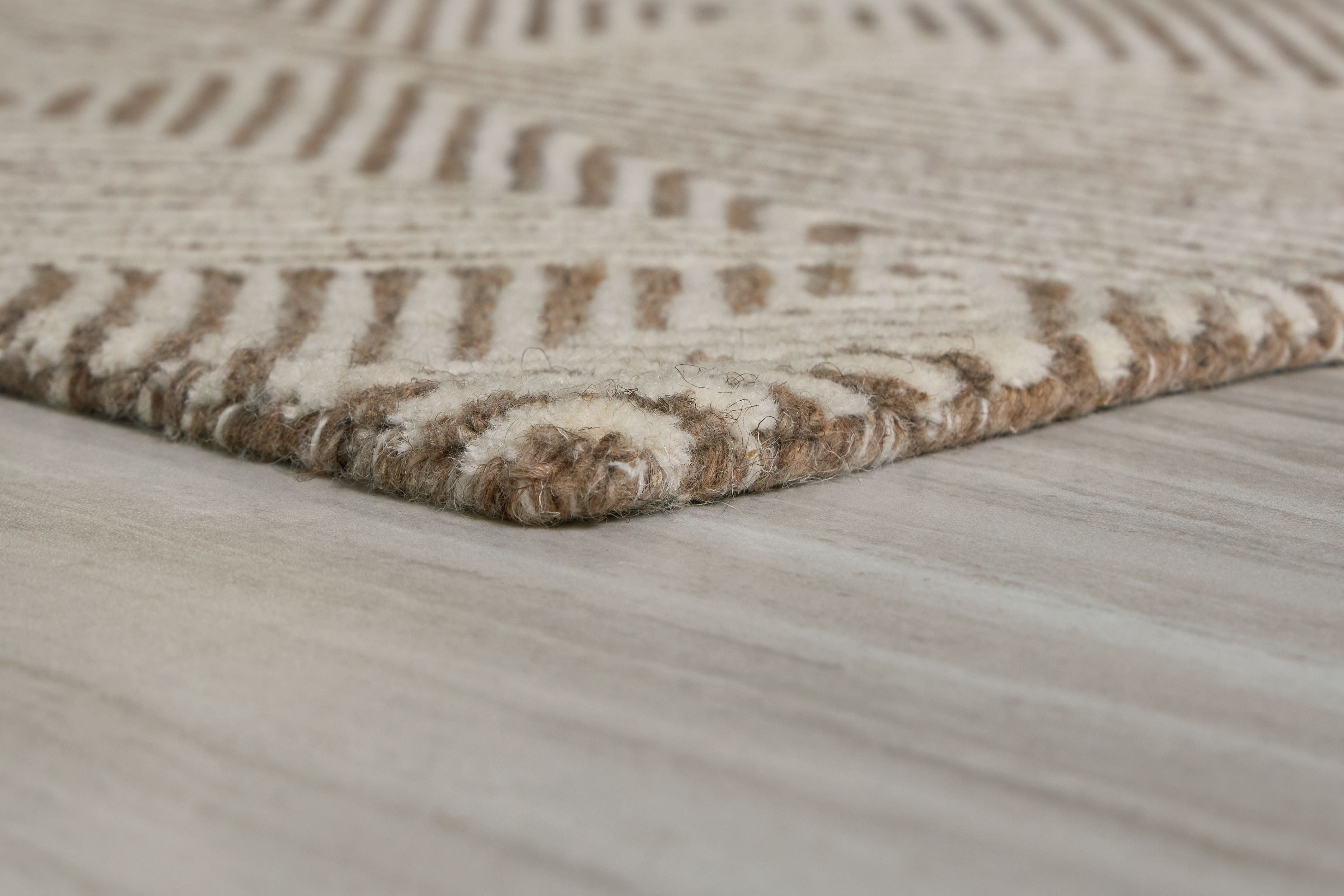 Signature Design by Ashley® Jadott - Rug | Meri Furniture