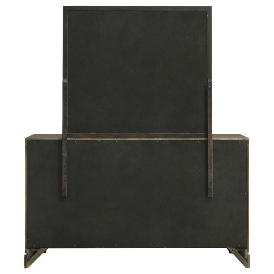 Gran Park - 6-Drawer Dresser Cabinet