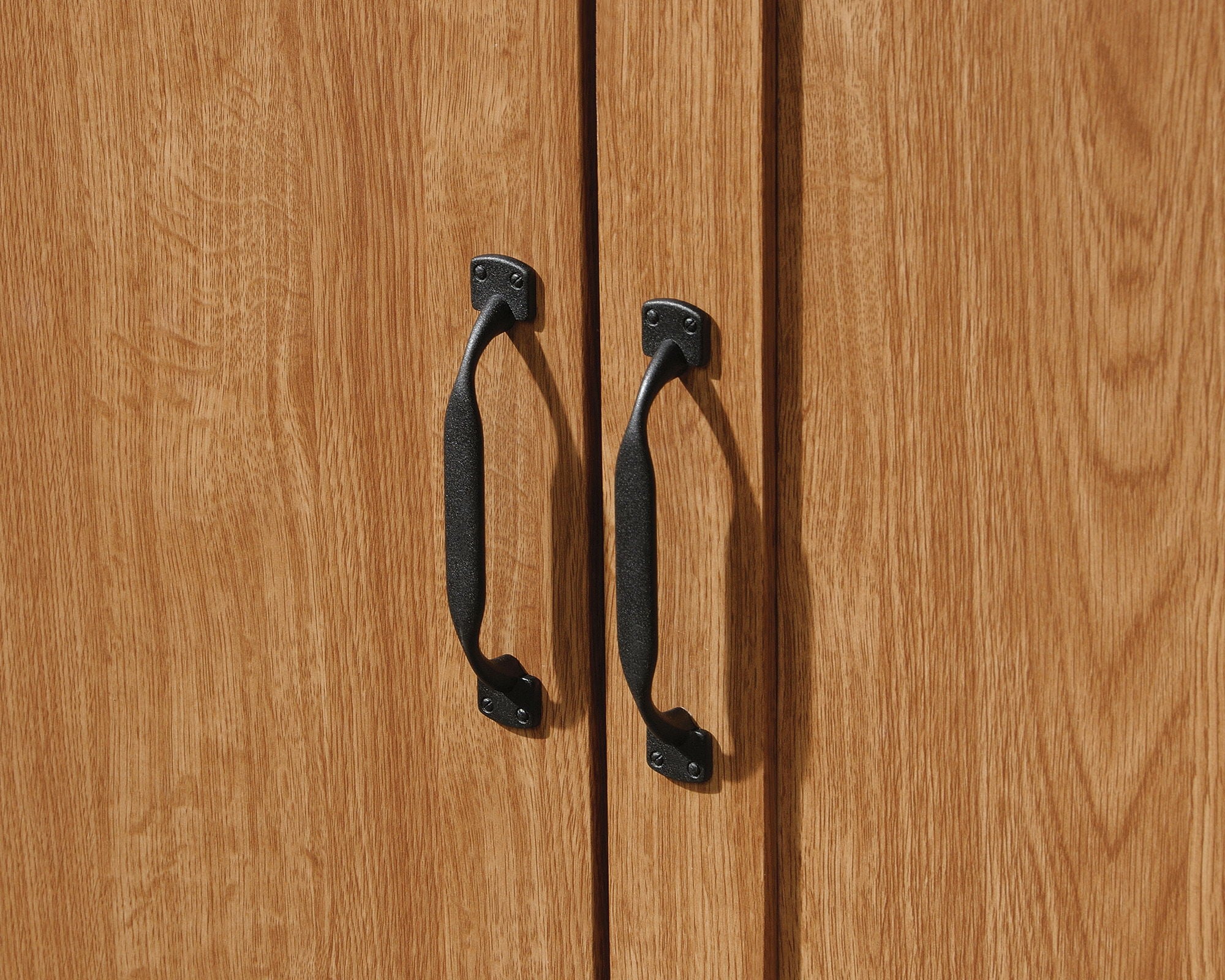 Wardrobe/Storage Cabinet Highland Oak
