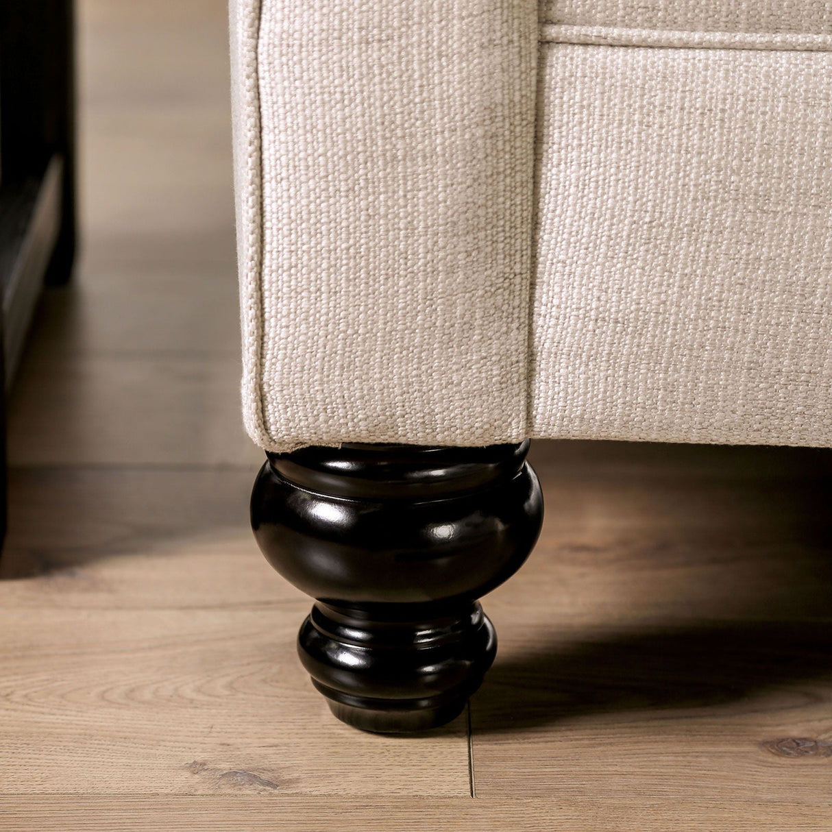 Furniture of America Nefyn - Sofa | Meri Furniture