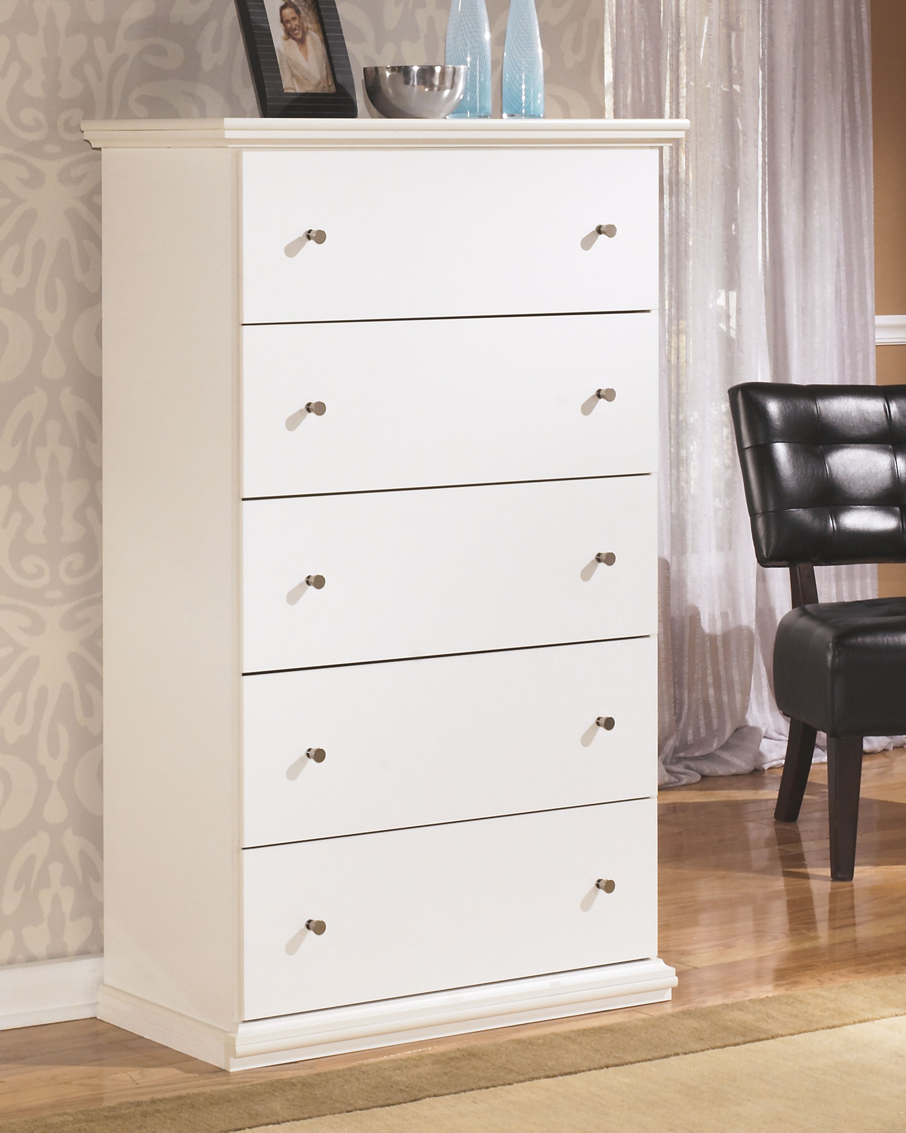 Signature Design by Ashley® Bostwick - Panel Bedroom Set (without Footboard) | Meri Furniture