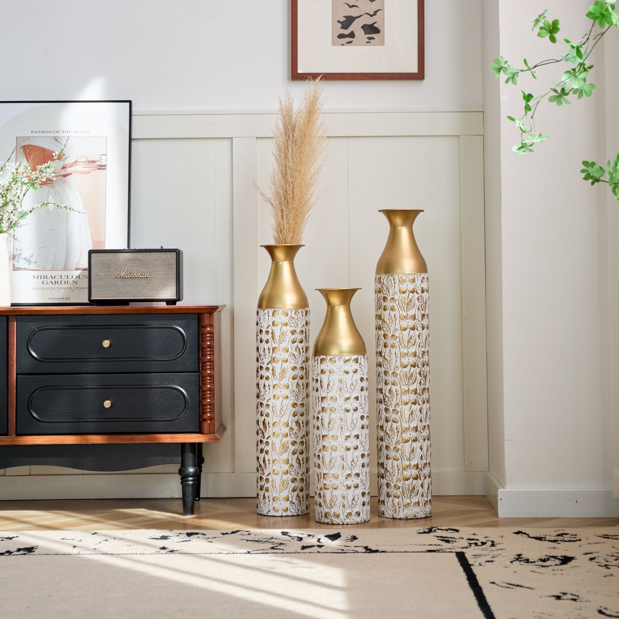 Mother's Day Gift Set Gilded White 3D Relief Flower Metal Vase Set - White / Gold