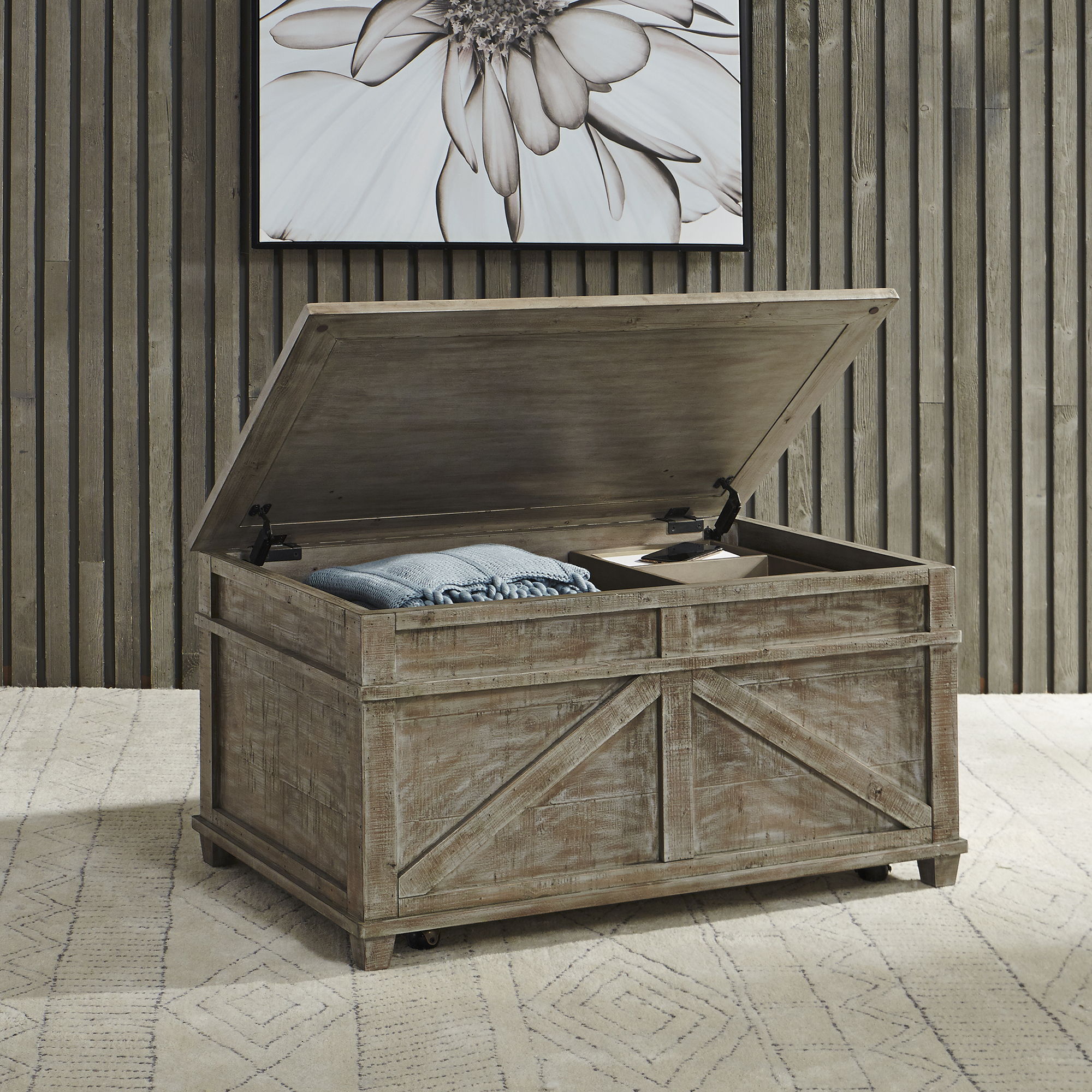 Liberty Furniture Parkland Falls - Storage Trunk - Light Brown | Meri Furniture