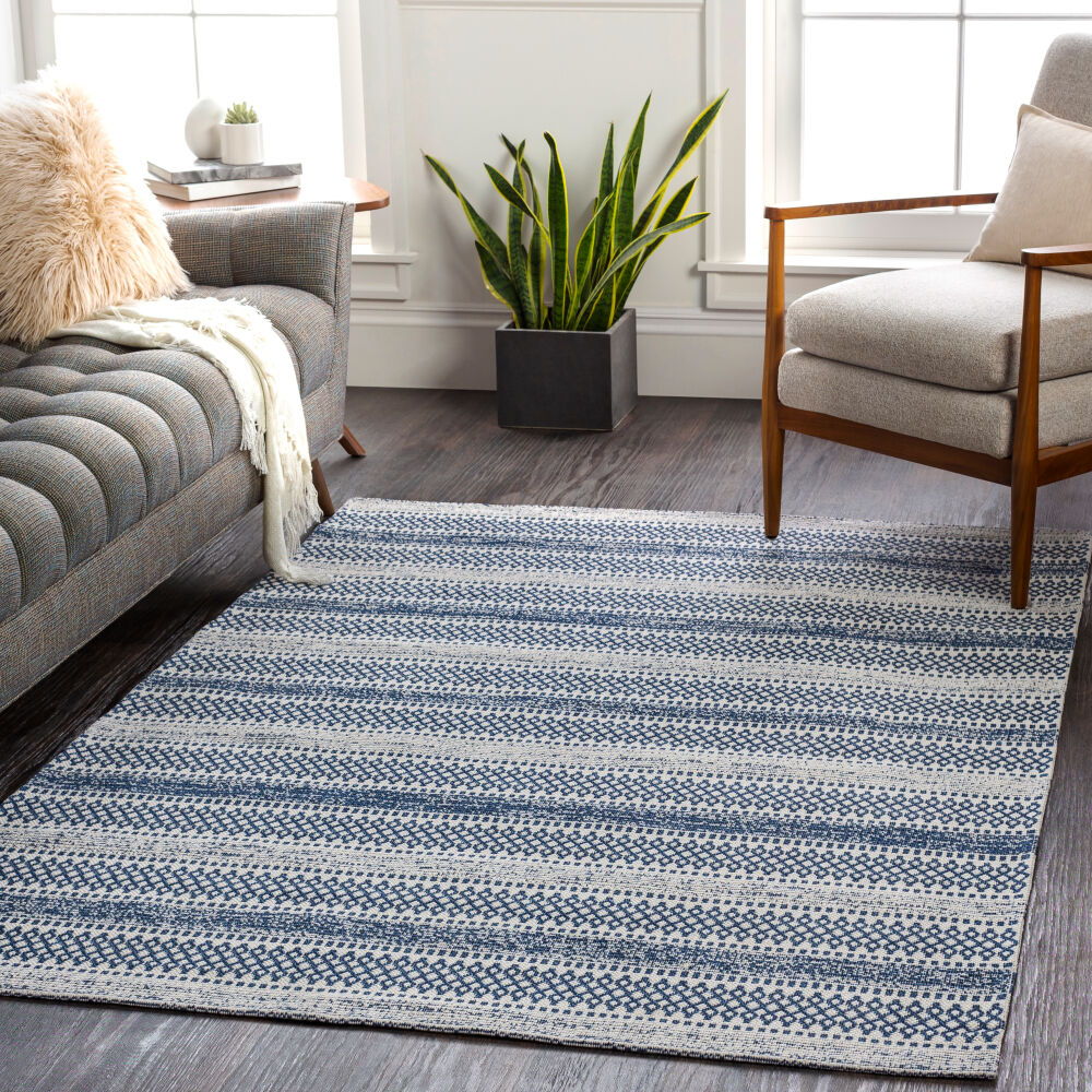 La Casa Machine Woven Rug