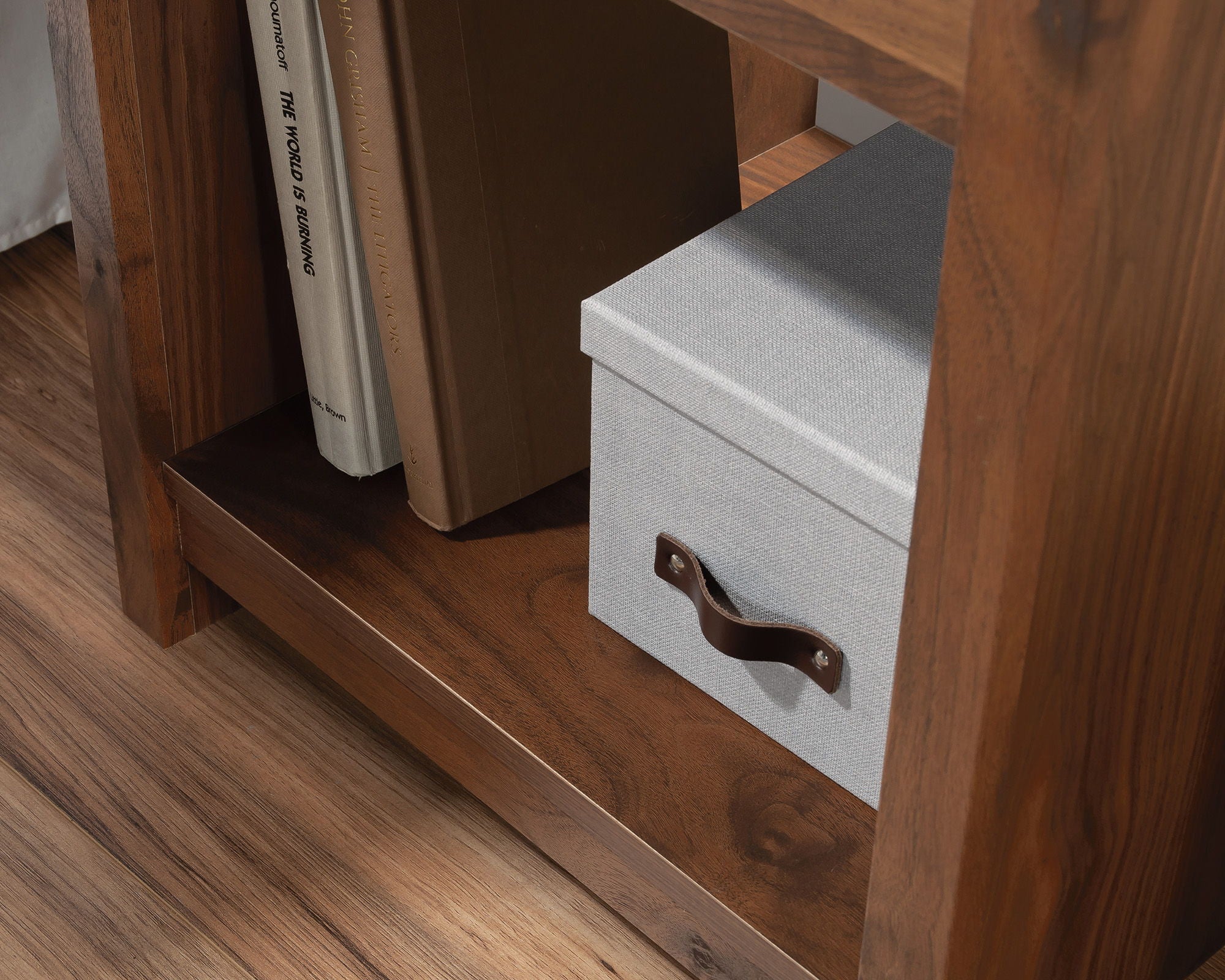 Night Stand with Drawer in Grand Walnut