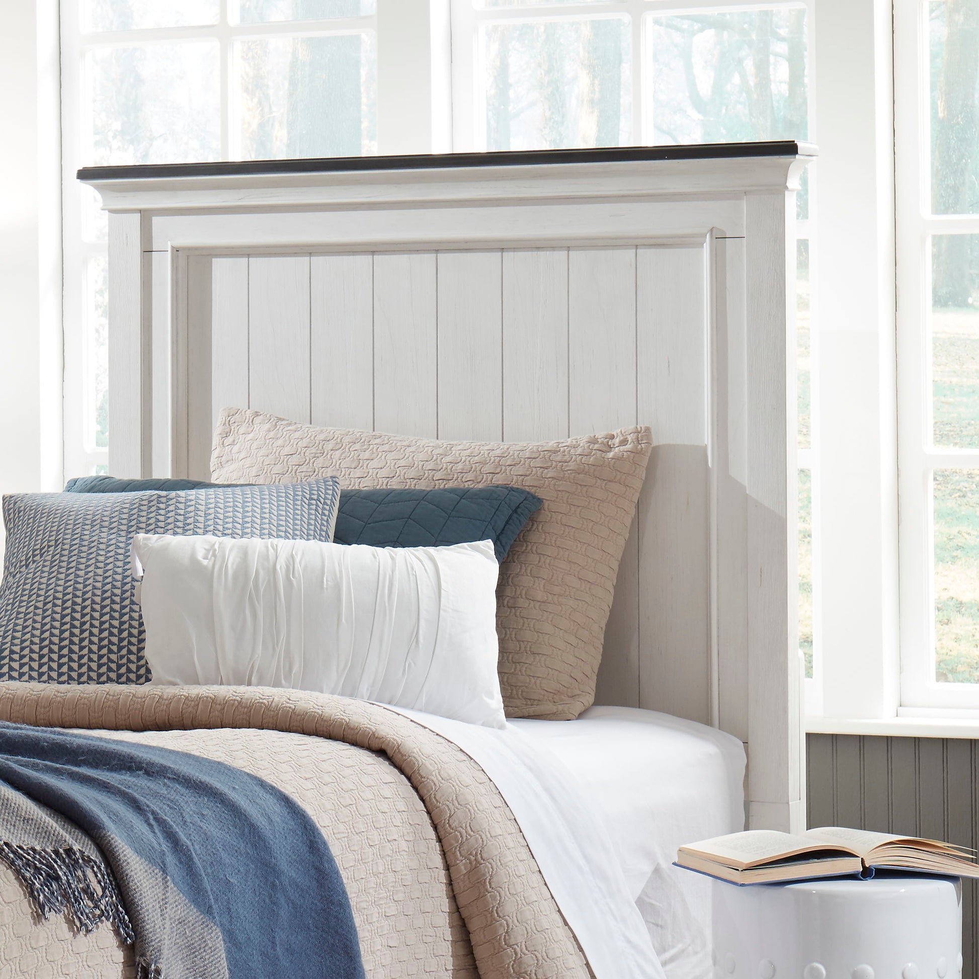 Liberty Furniture Allyson Park - Panel Headboard | Meri Furniture
