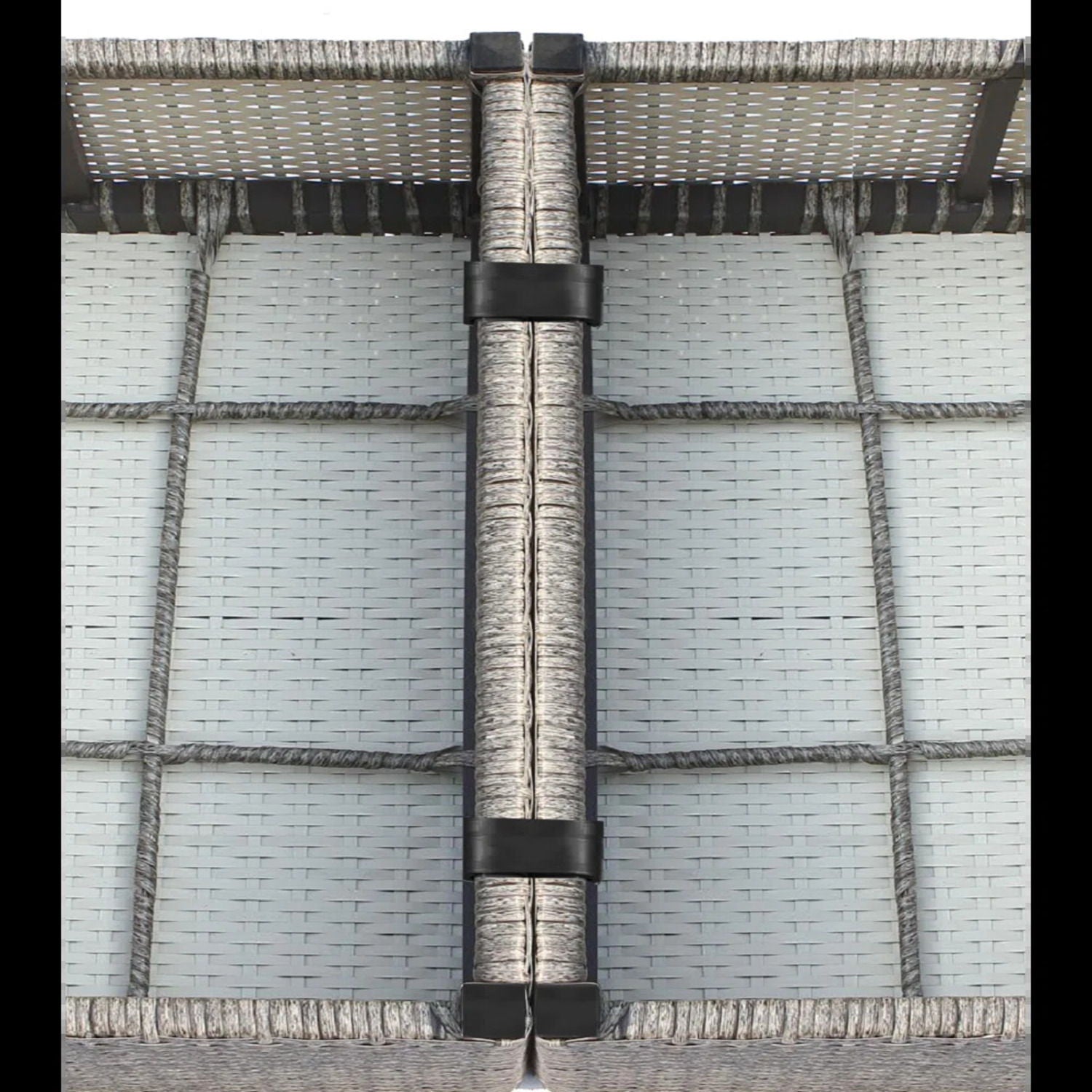 Outdoor Wicker Seating Group With Cushions