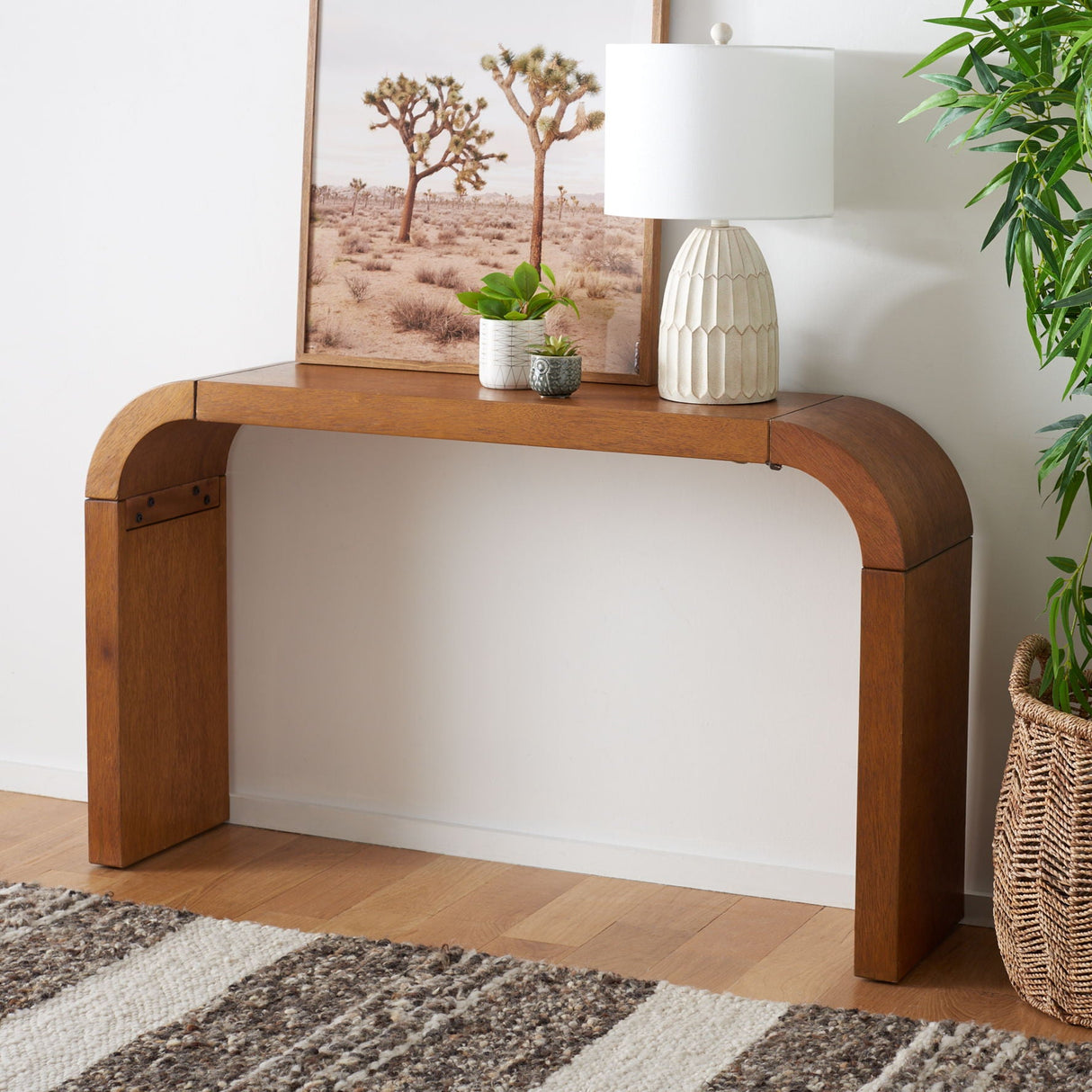 LIASONYA CURVED CONSOLE TABLE / NATURAL