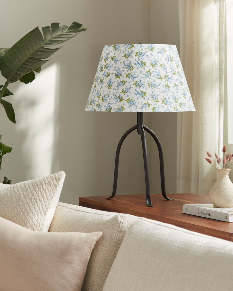 Floriva Accent Table Lamp