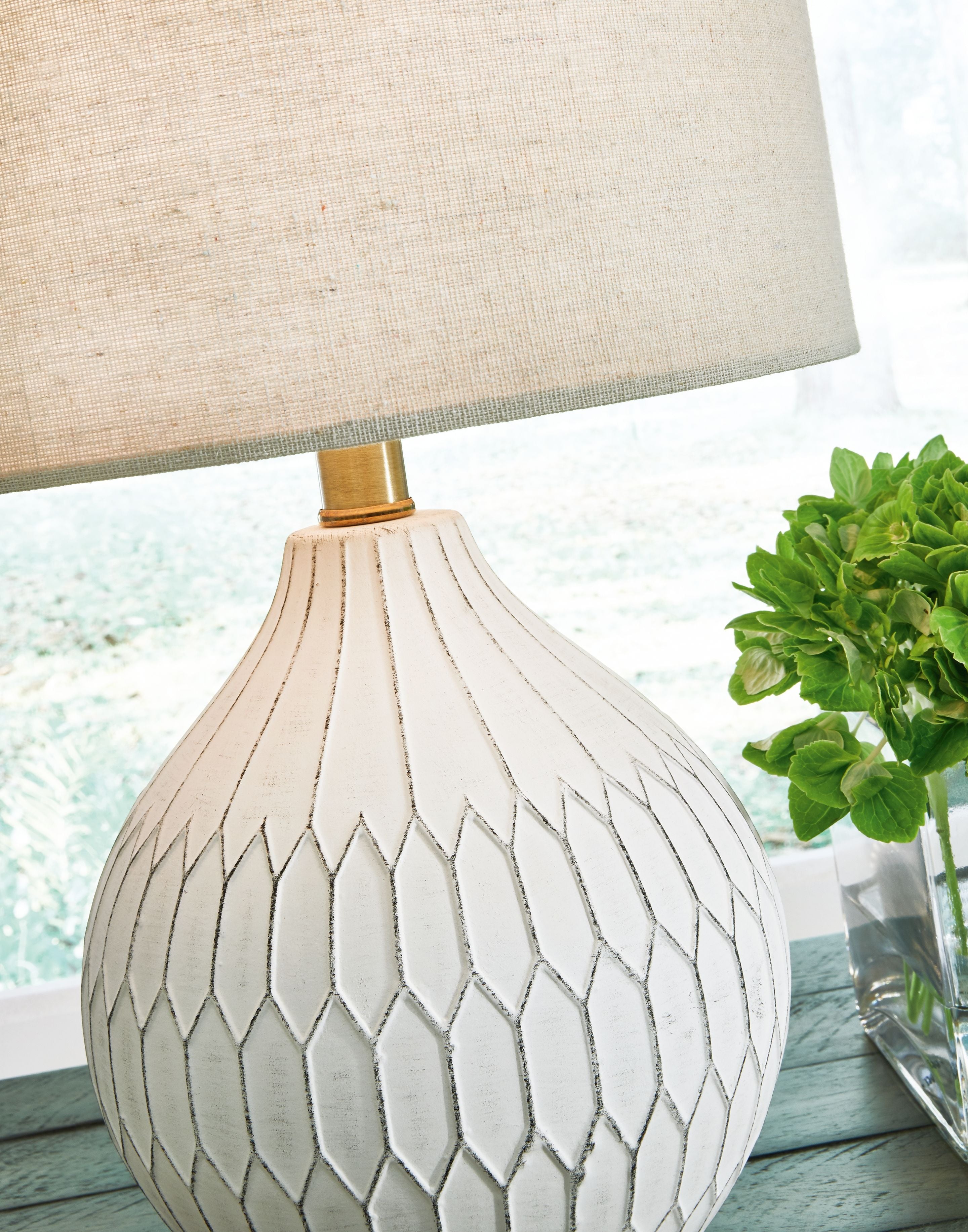 Ashley Furniture Wardmont - White - Ceramic Table Lamp | Meri Furniture