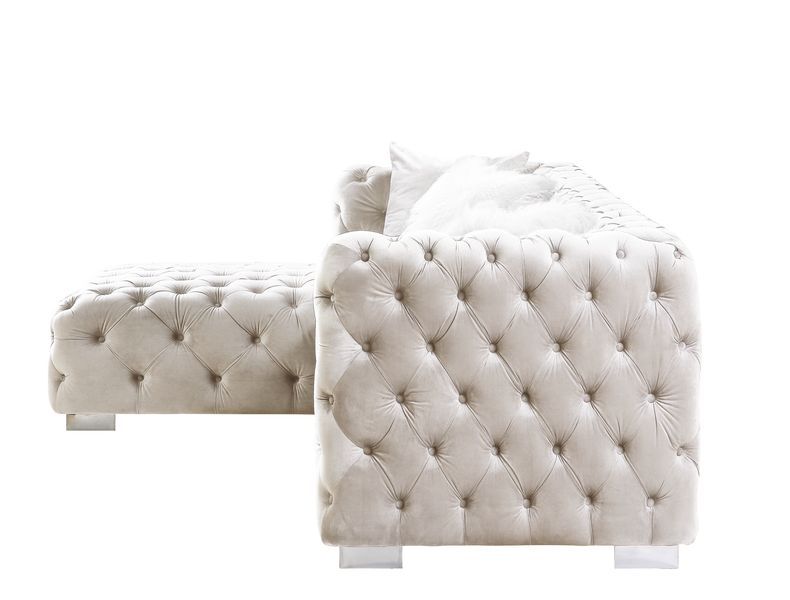 •KD Legs•4 Pillows Included(Loveseat: 1 Fur+1 Body/Chaise: 1 Fur+1 Body)•Foam Density: D28