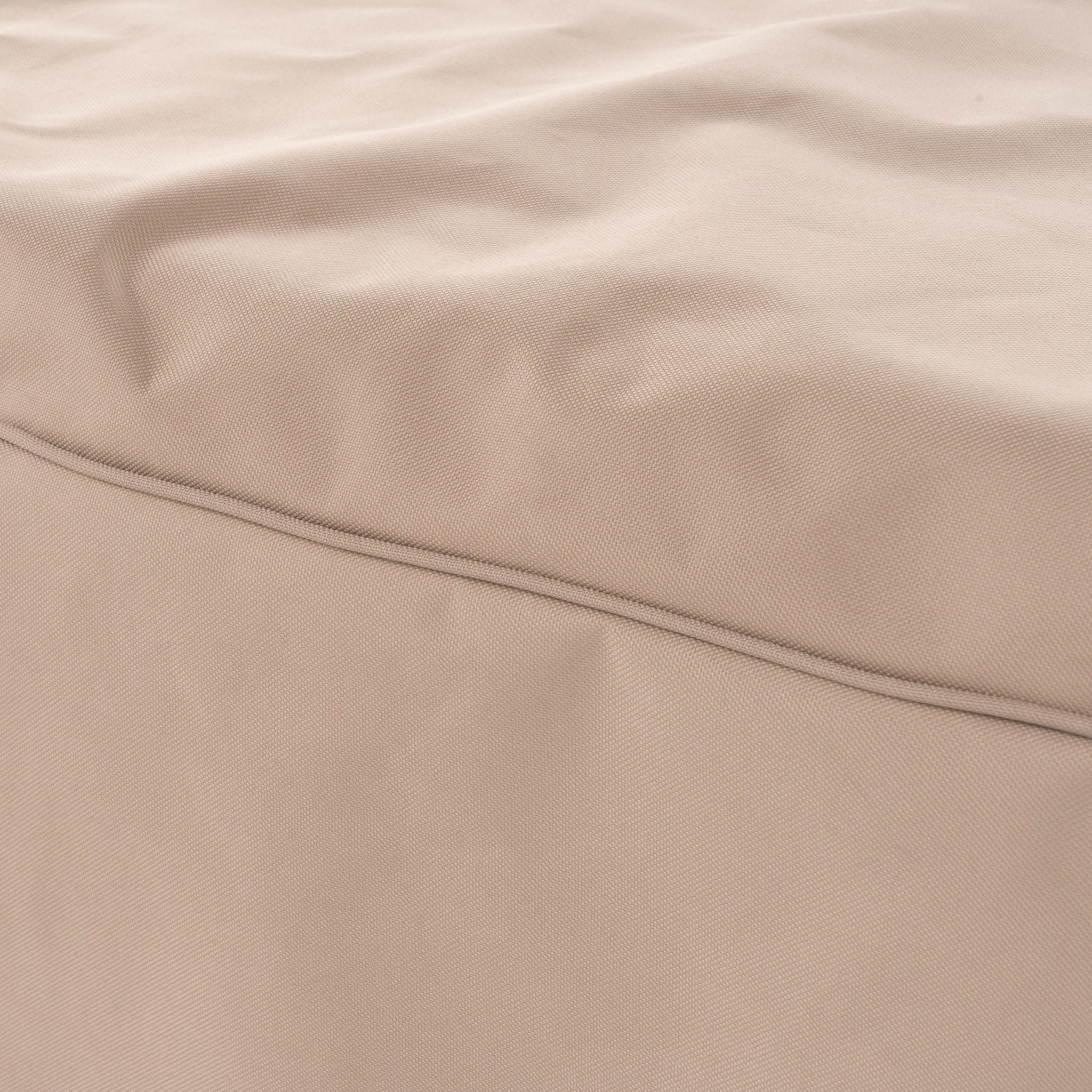 Shield - Waterproof Chat Set Cover