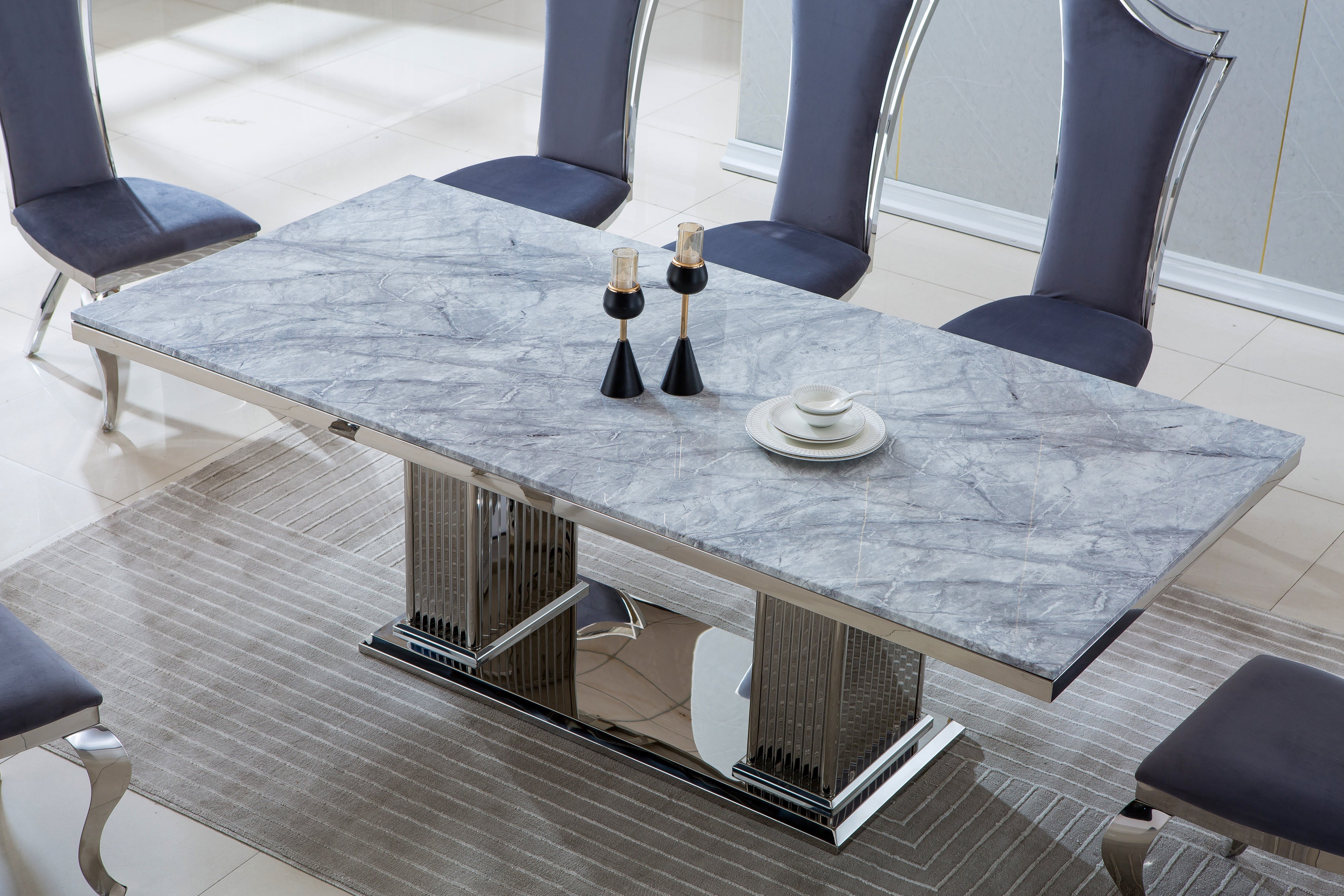 Elegant Rectangular Dining Table