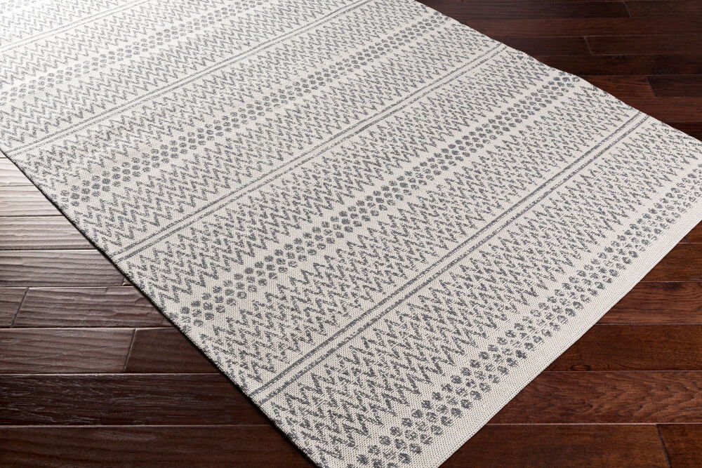La Casa Machine Woven Rug