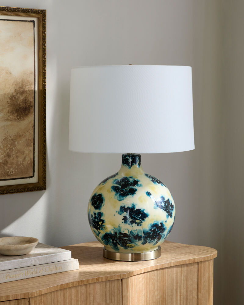 Snicarte Accent Table Lamp