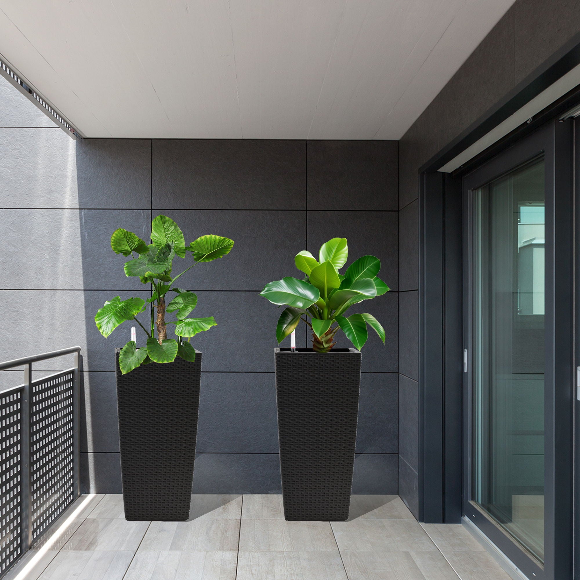 Indoor Outdoor Planter With Automatic Watering System (Set of 2)