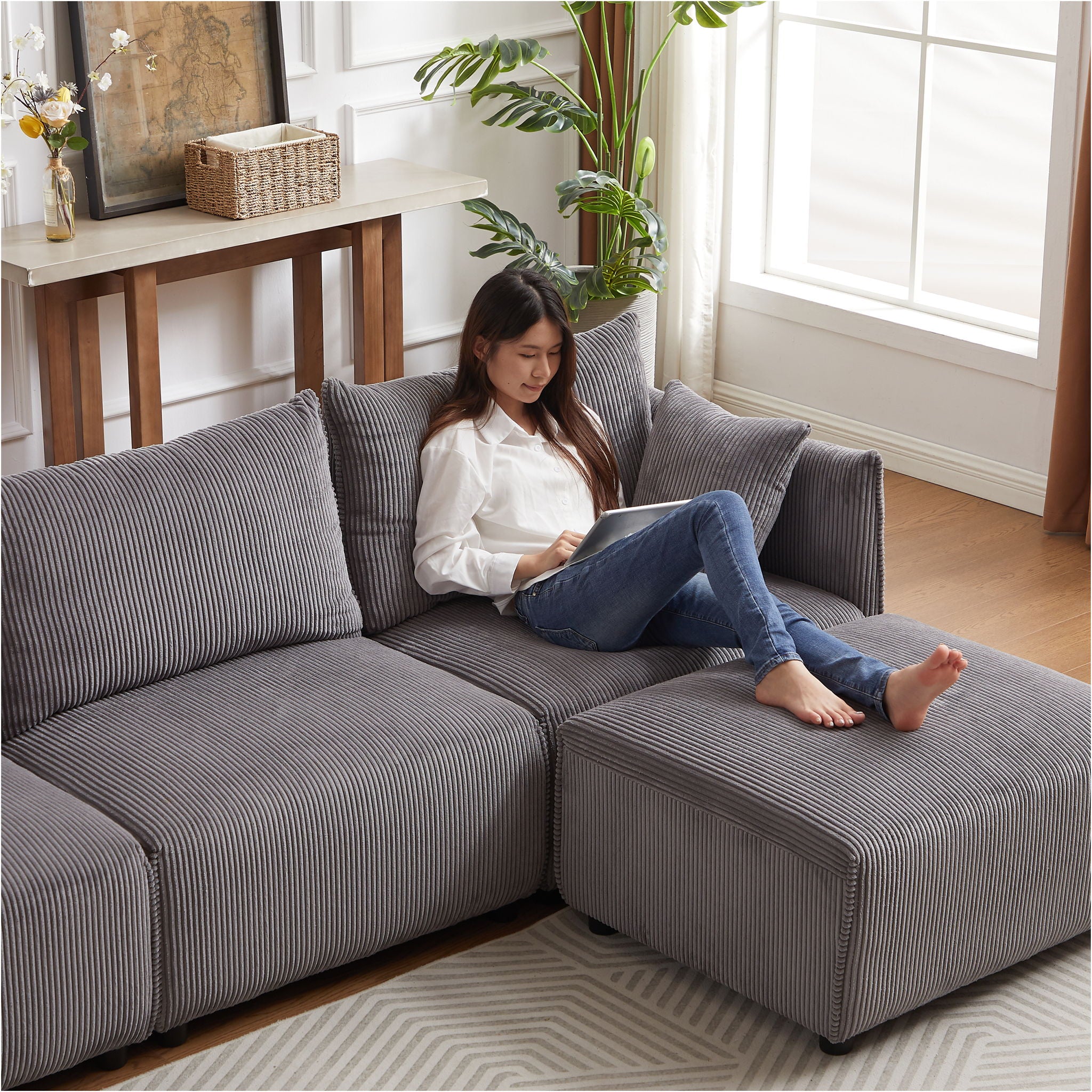 Modern Minimalist Corduroy Combination Sofa With 2 Comfort Cushions With USB & C Charging Ports