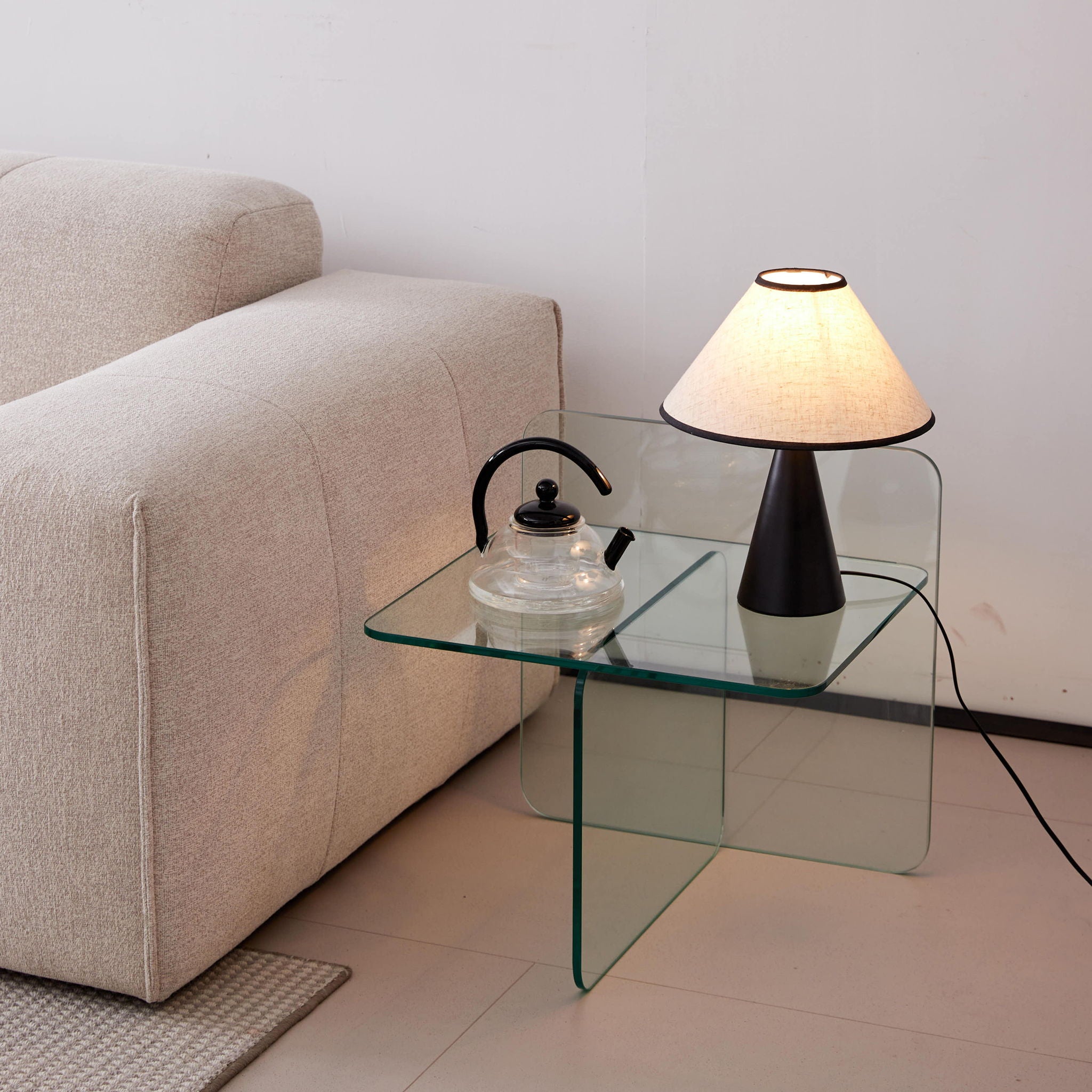 Modern Transparent Tempered Glass Sidetable