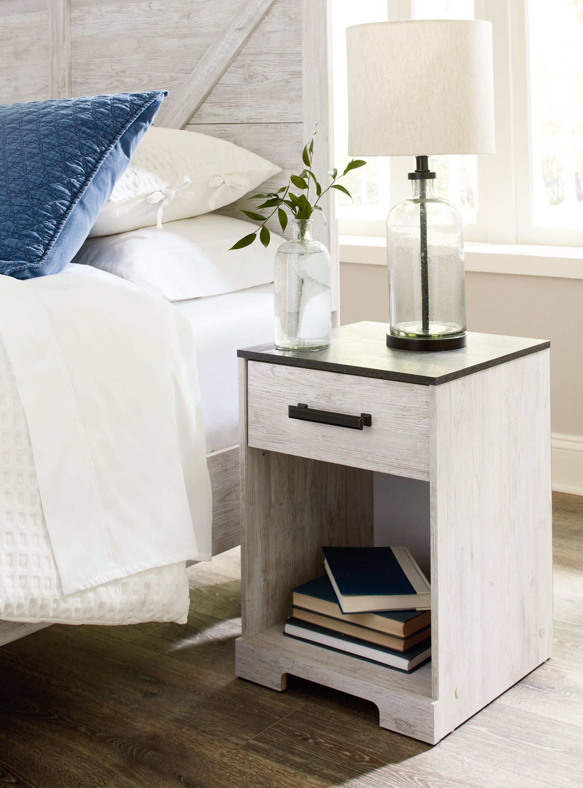 Signature Design by Ashley® Shawburn - White / Black / Gray - One Drawer Night Stand - Open Cubby | Meri Furniture