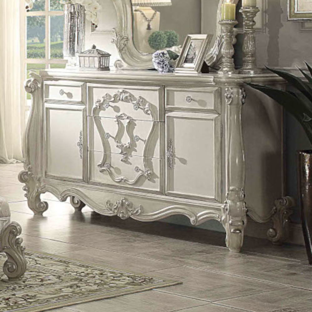 ACME The Versailles dresser is the perfect accent to create the style of royalty your bedroom has been needing. | Meri Furniture