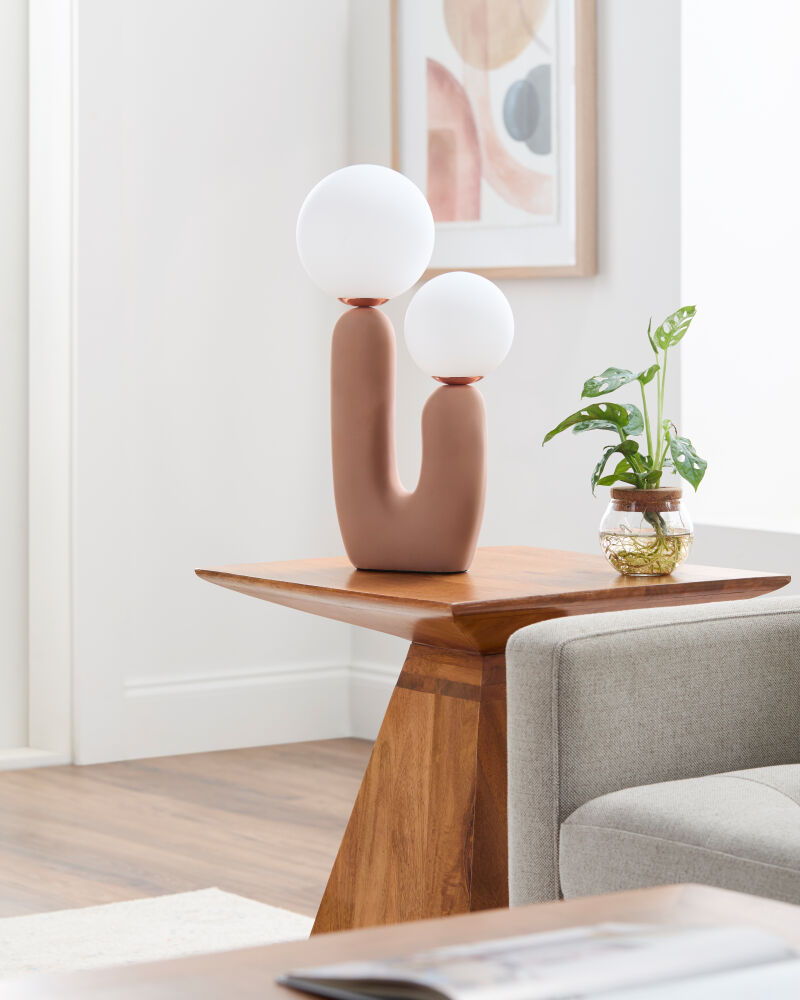 Sedeum Accent Table Lamp