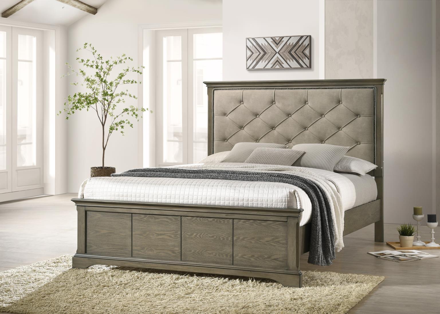 B312 - Bed