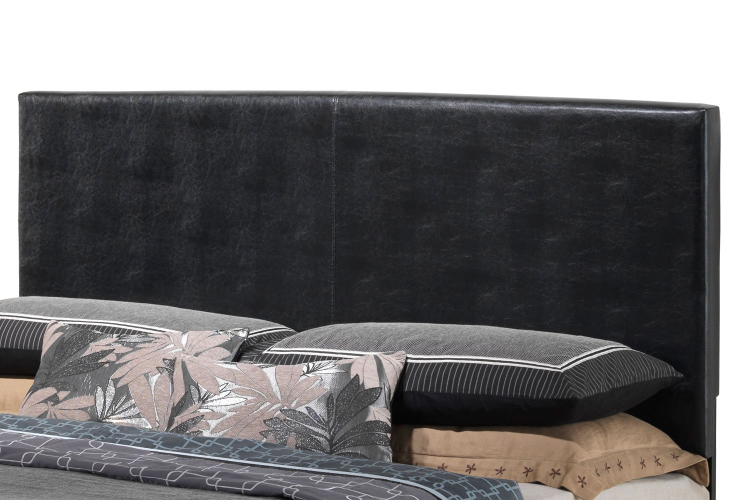 Elegant Platform Bed For Relaxed Spaces