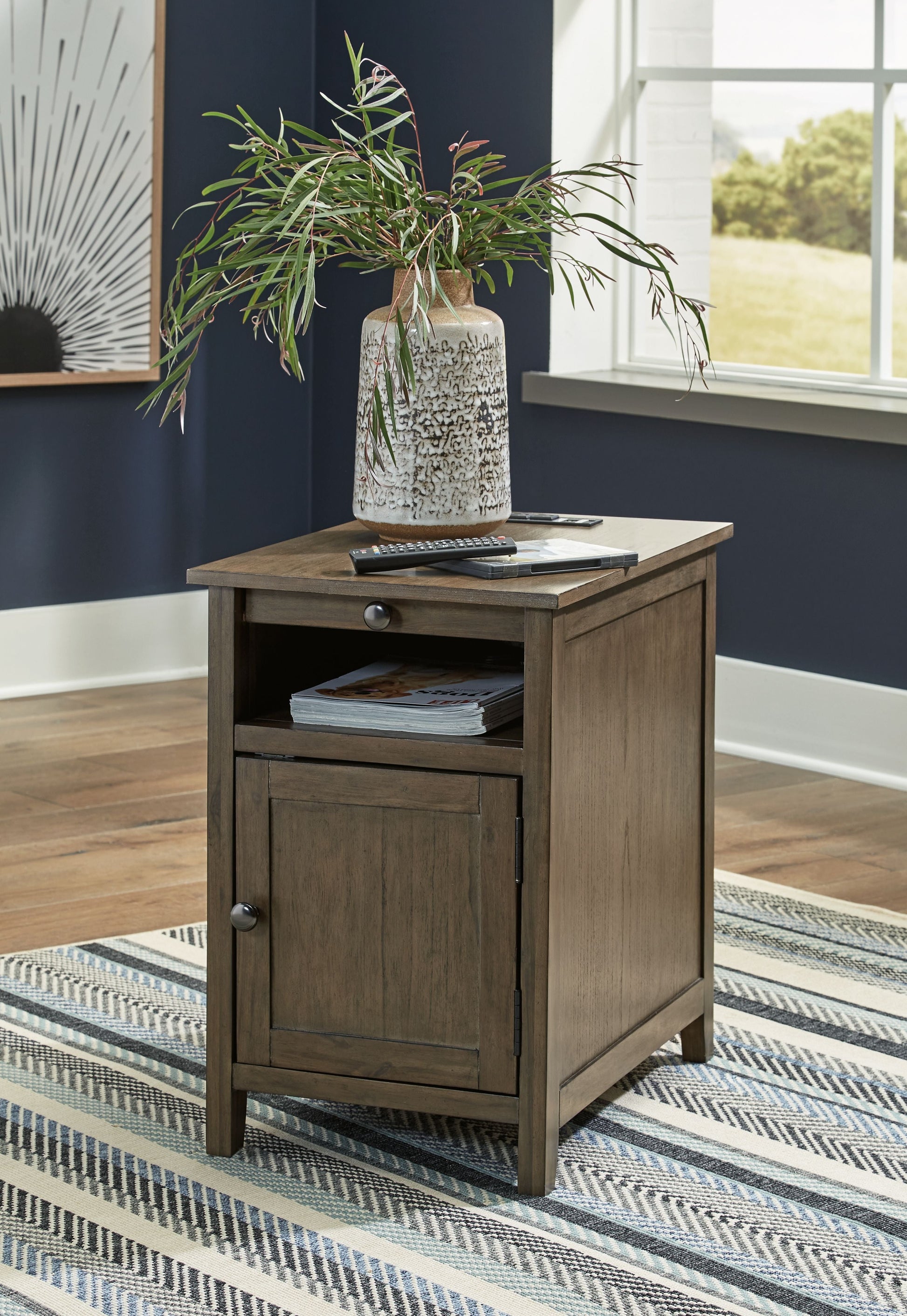 Signature Design by Ashley® Treytown - Grayish Brown - Chair Side End Table | Meri Furniture