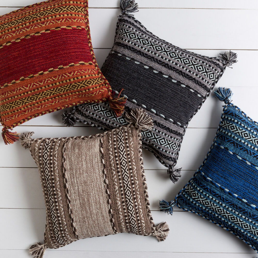 Trenza Pillow