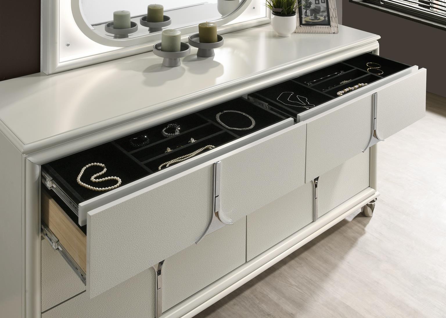 B025 - Bedroom Set