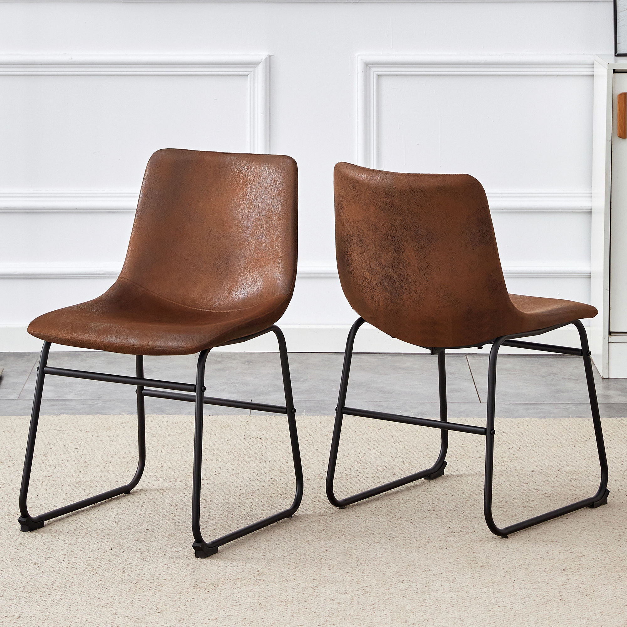 Classic Stylish Chairs Suitable For Modern Minimalist And Industrial Style Environments