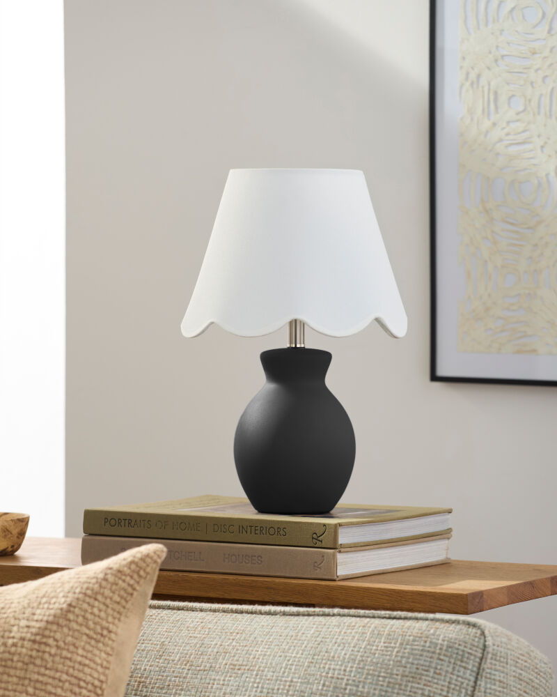 Stella Diminuta Accent Table Lamp