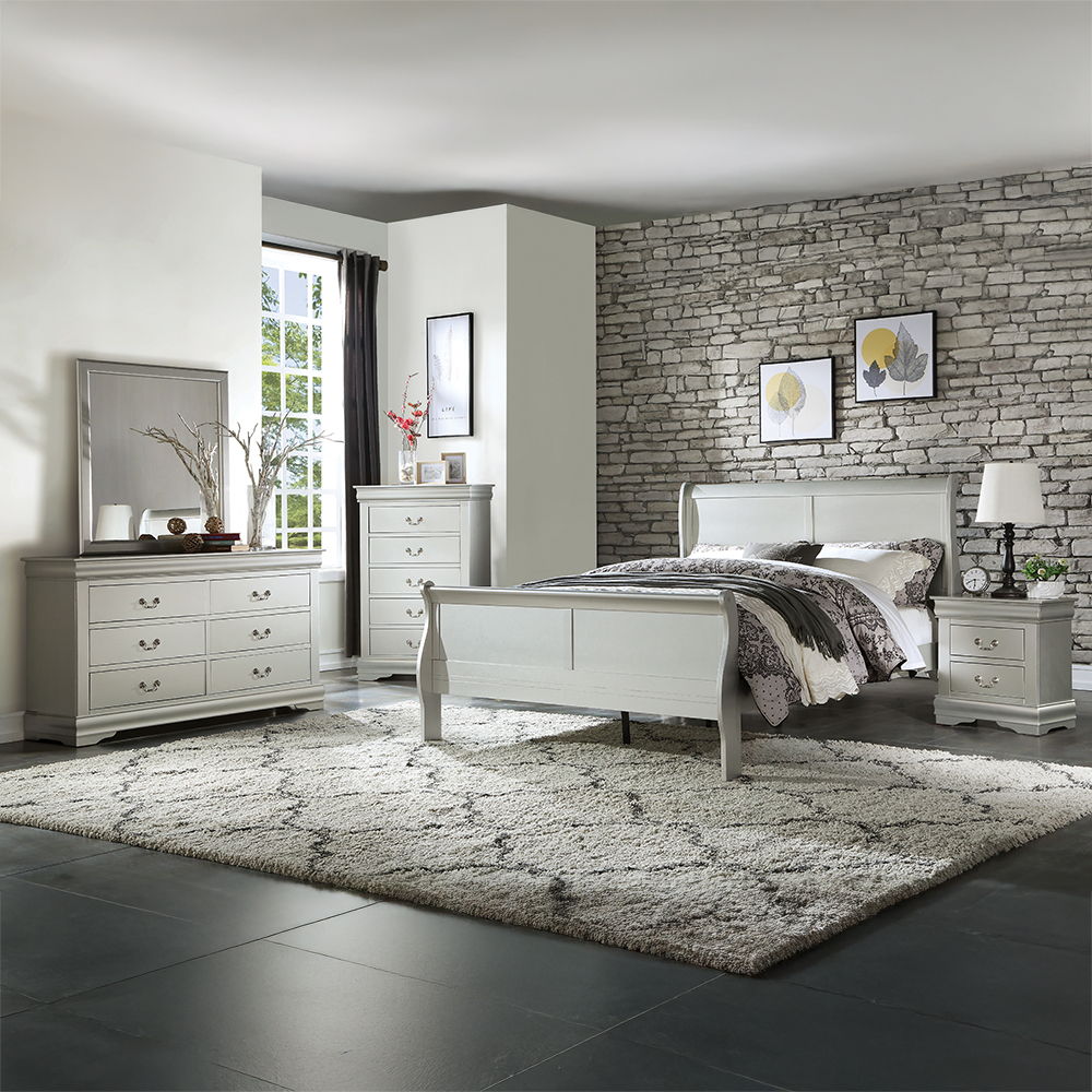 Louis Philippe - Bed (FB 29"H)
