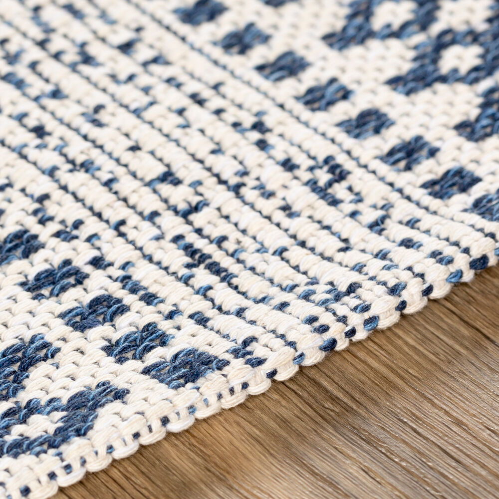 La Casa Machine Woven Rug